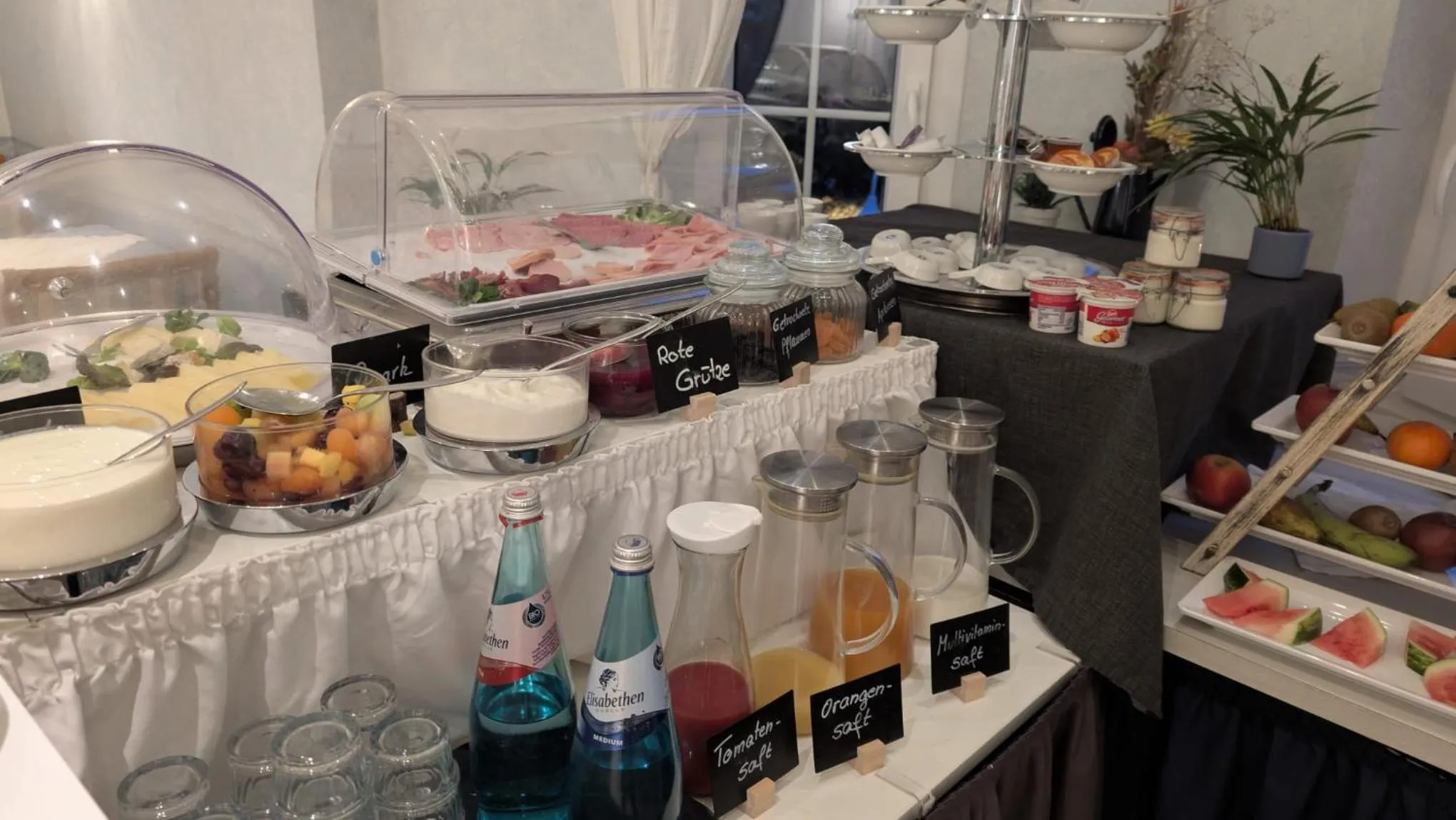 Breakfast in Hotel Restaurant Molitor