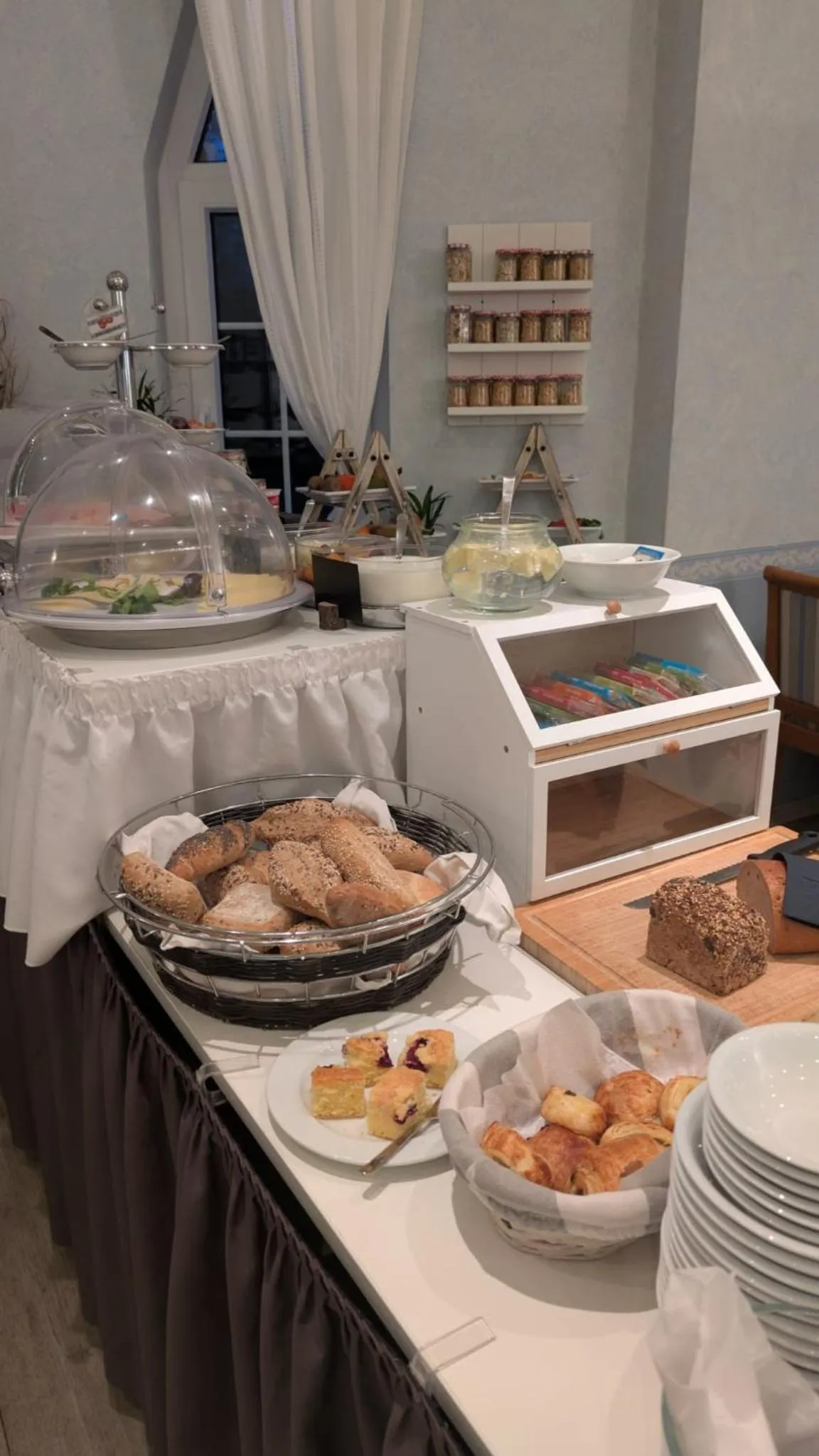 Breakfast in Hotel Restaurant Molitor