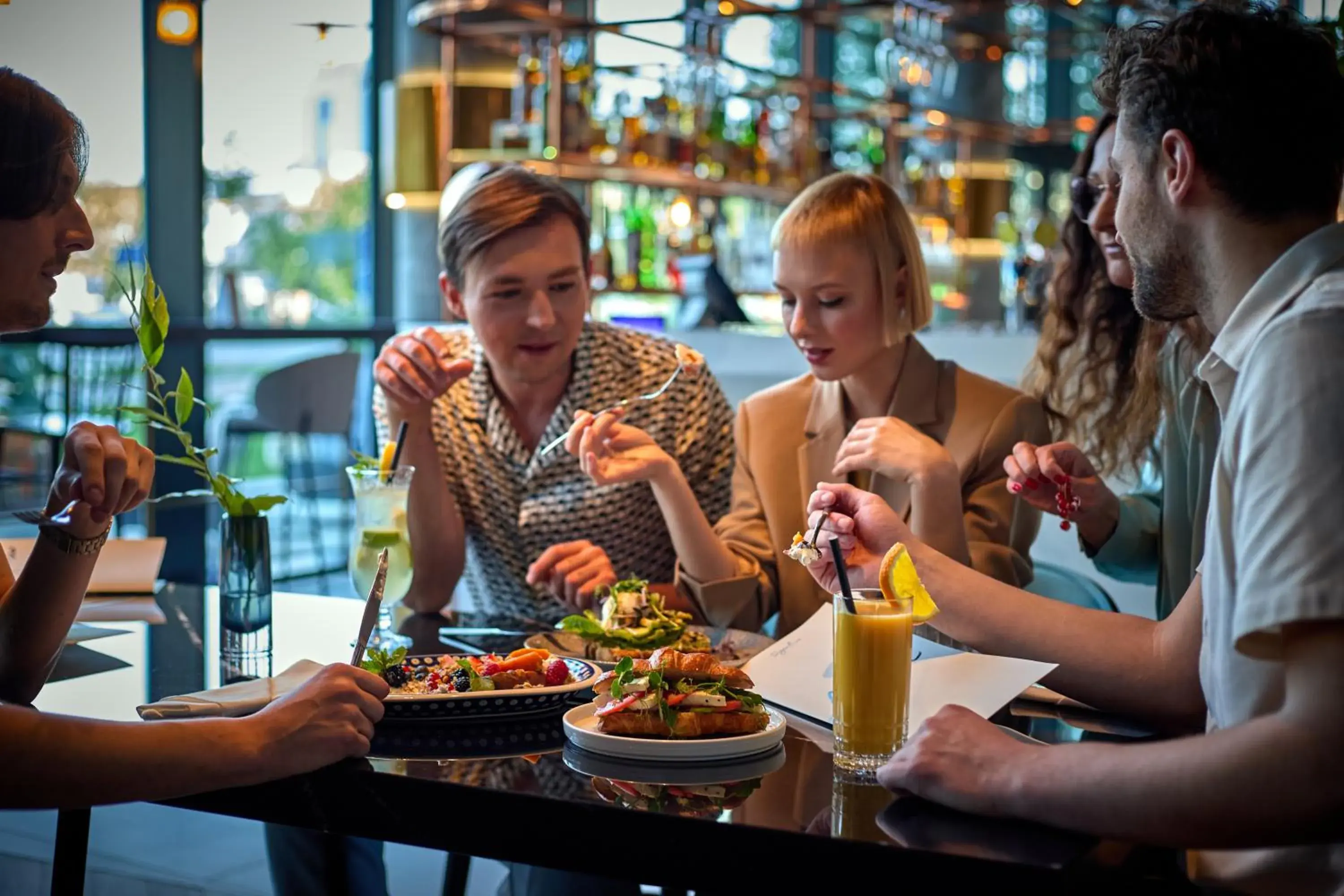 Lobby or reception in Crowne Plaza - Warsaw - The HUB by IHG Lobby or reception in Crowne Plaza - Warsaw - The HUB by IHG