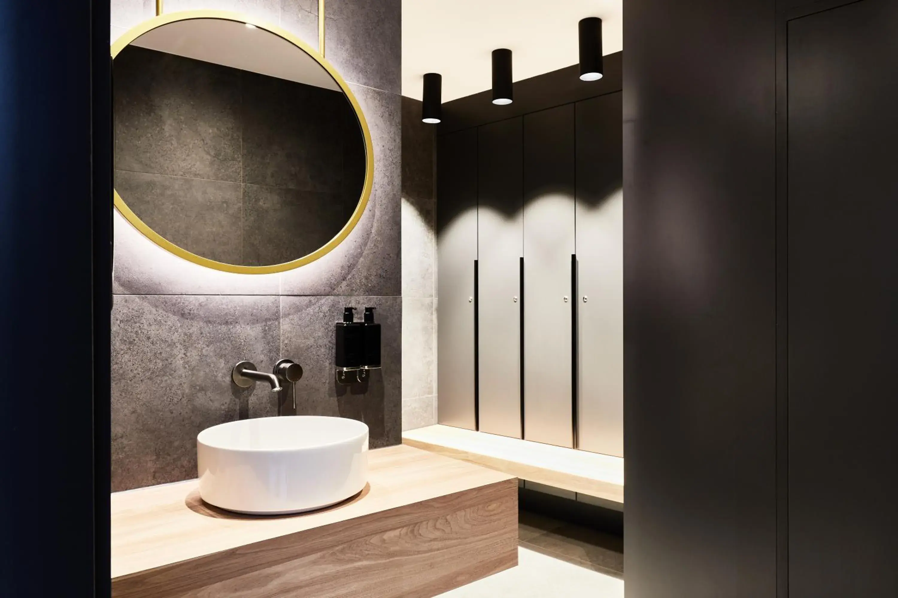 Fitness centre/facilities in Crowne Plaza - Warsaw - The HUB by IHG Fitness centre/facilities in Crowne Plaza - Warsaw - The HUB by IHG