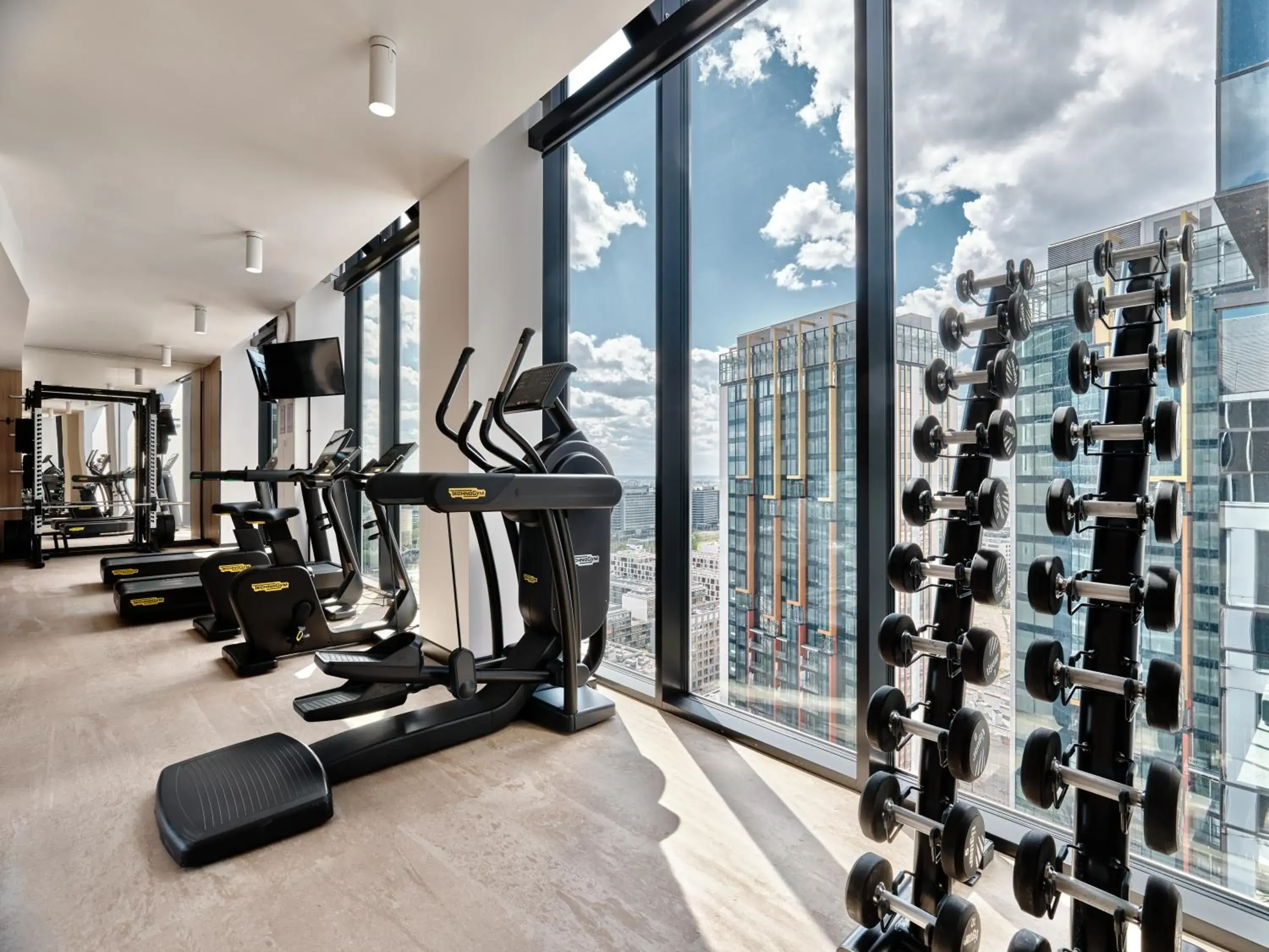 Fitness centre/facilities in Crowne Plaza - Warsaw - The HUB by IHG Fitness centre/facilities in Crowne Plaza - Warsaw - The HUB by IHG