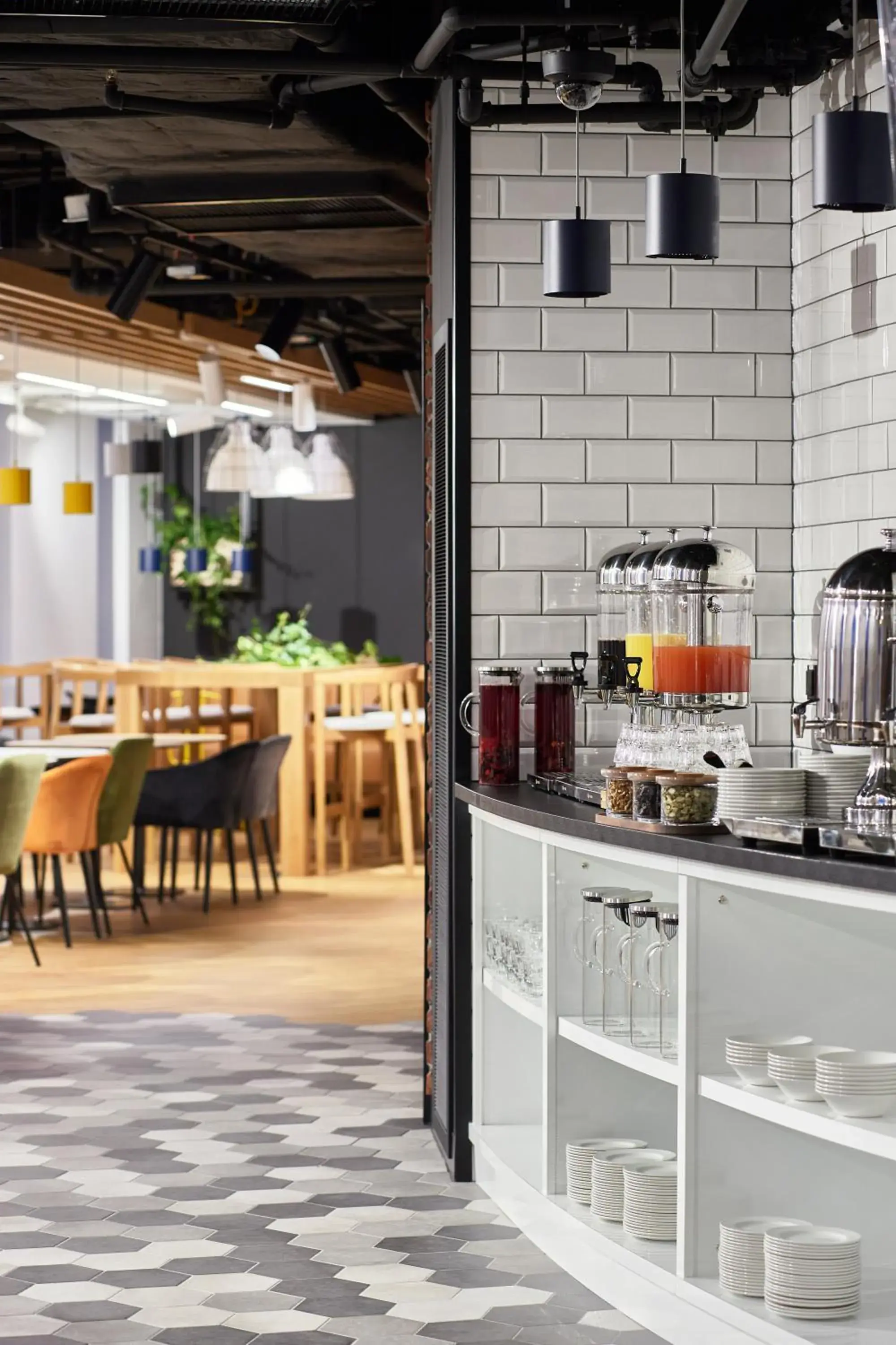 Restaurant/places to eat in Holiday Inn Express - Warsaw - The HUB by IHG Restaurant/places to eat in Holiday Inn Express - Warsaw - The HUB by IHG