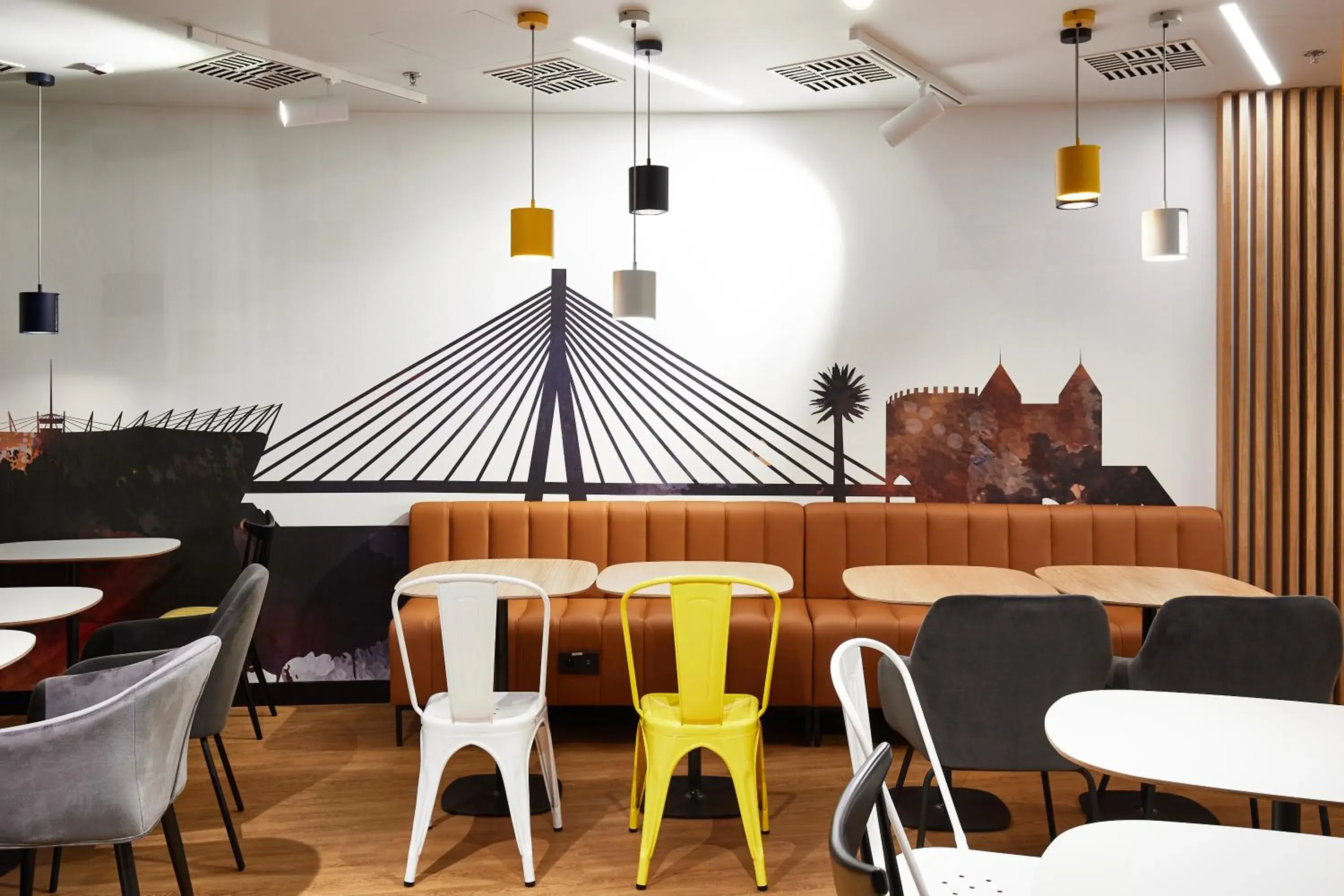 Restaurant/places to eat in Holiday Inn Express - Warsaw - The HUB by IHG Restaurant/places to eat in Holiday Inn Express - Warsaw - The HUB by IHG