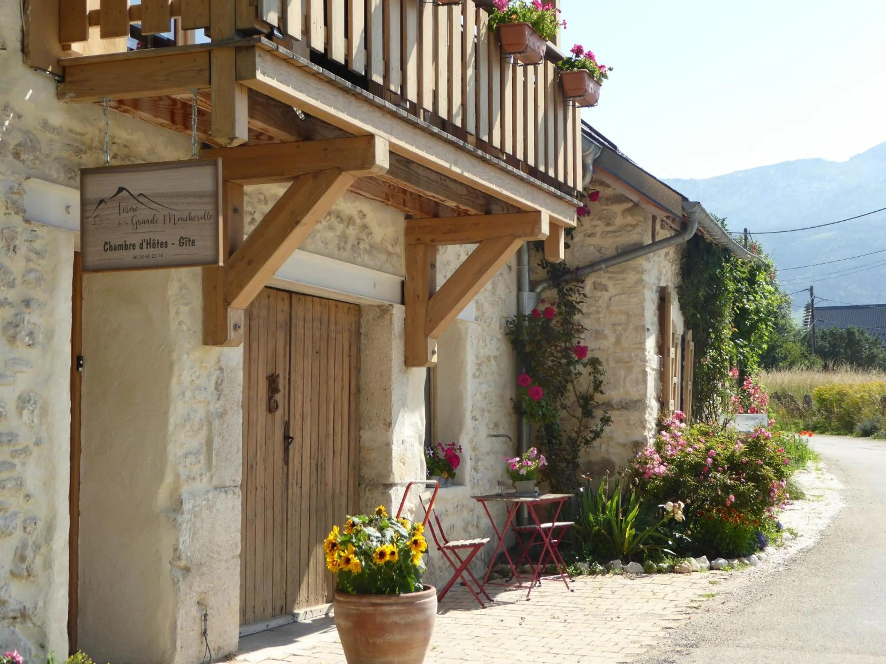Property building in Ferme de la grande Moucherolle