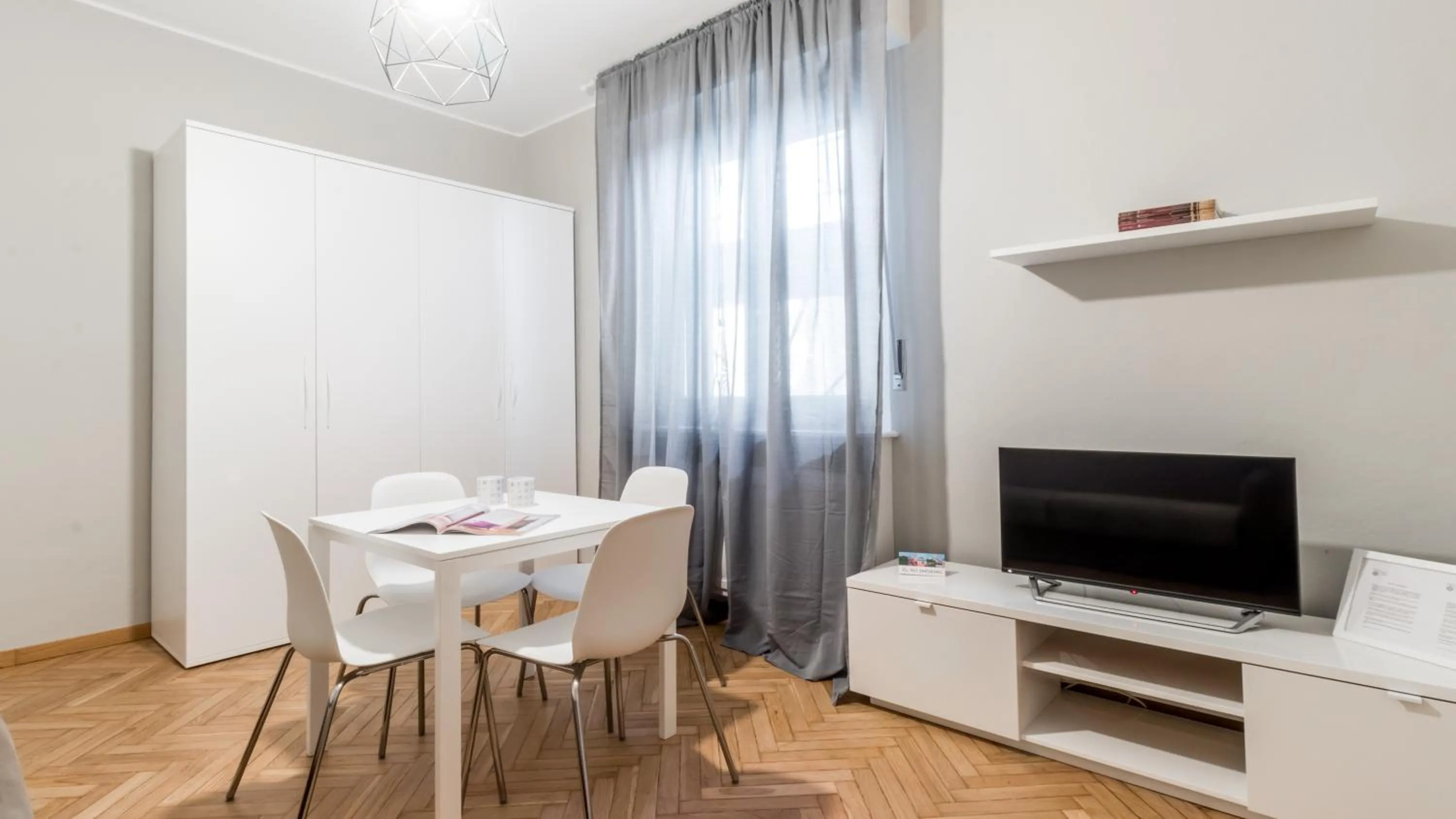 One-Bedroom Apartment in Italianway Easy - Sacconi 2
