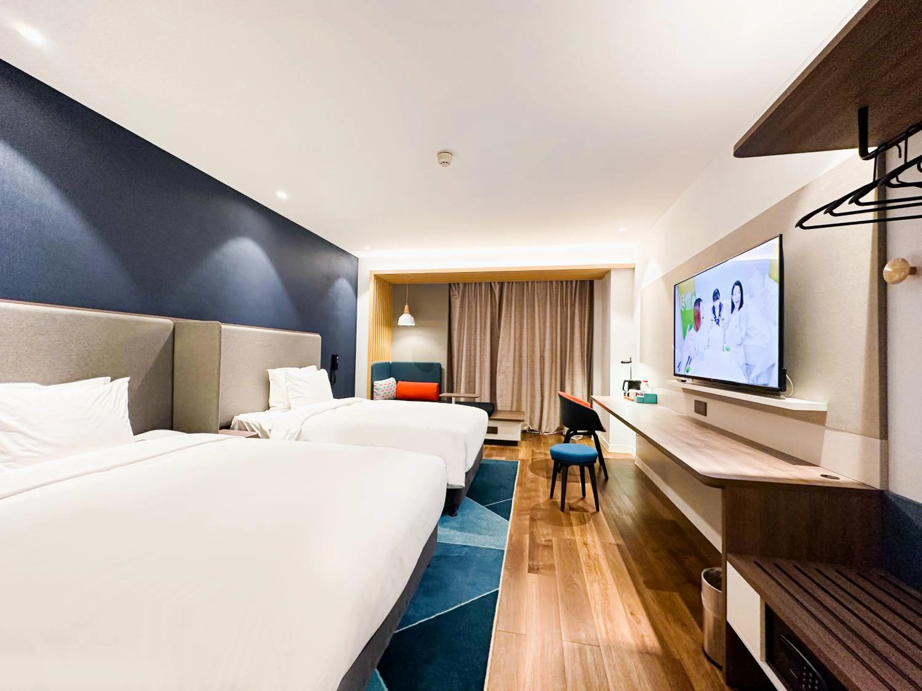 Bed in Holiday Inn Express Tianjin Airport East by IHG