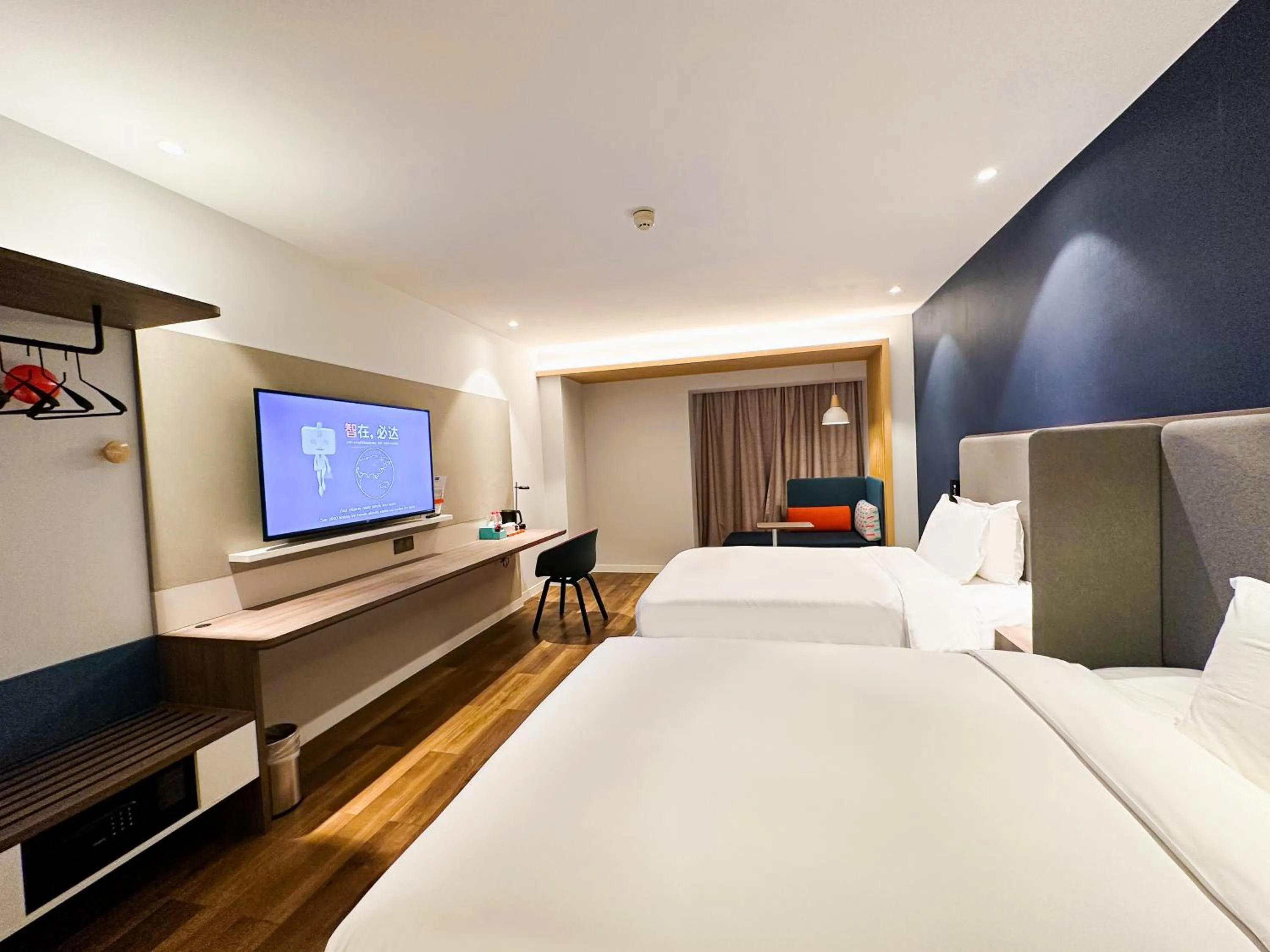 Bed in Holiday Inn Express Tianjin Airport East by IHG