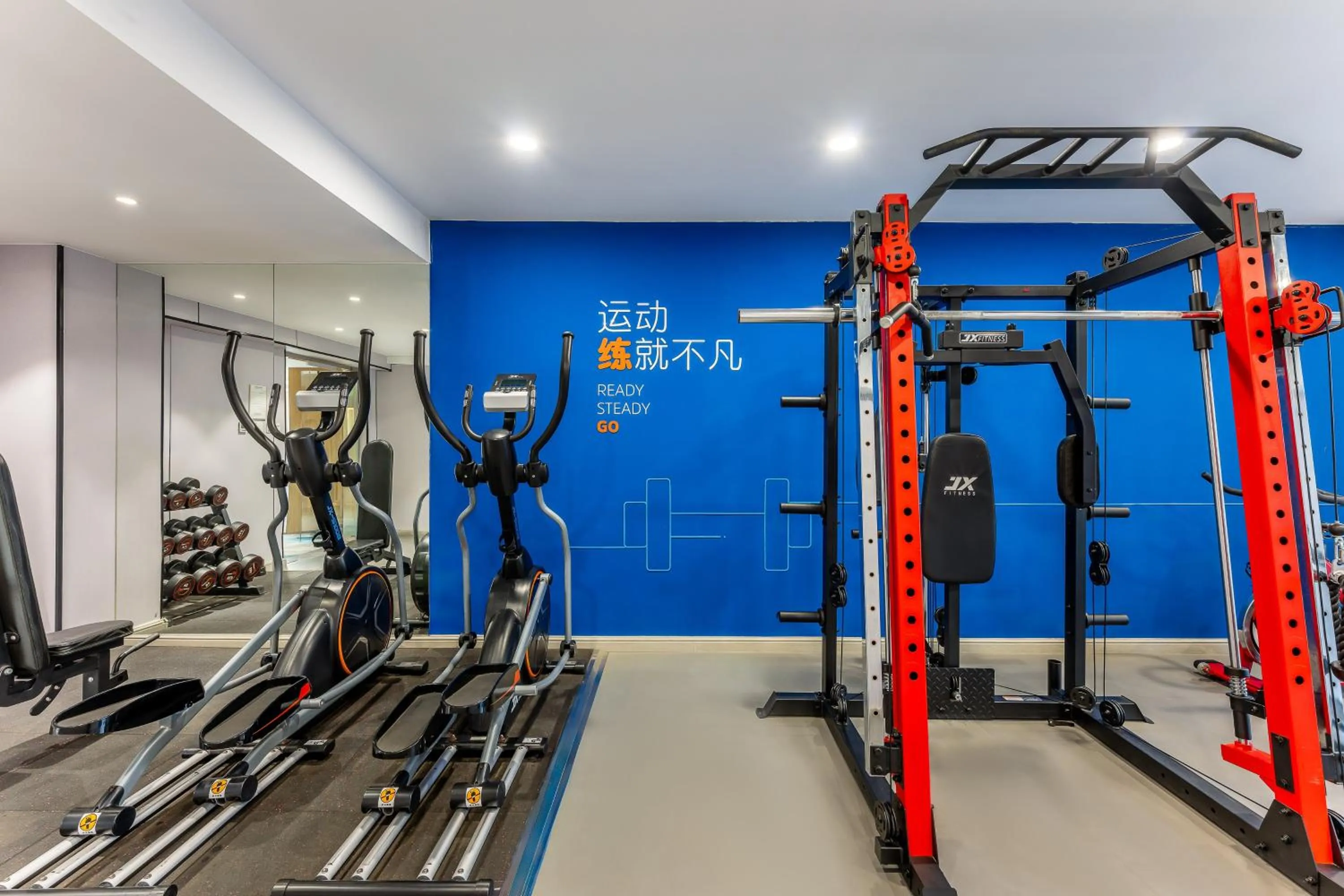 Fitness centre/facilities in Holiday Inn Express Tianjin Airport East by IHG