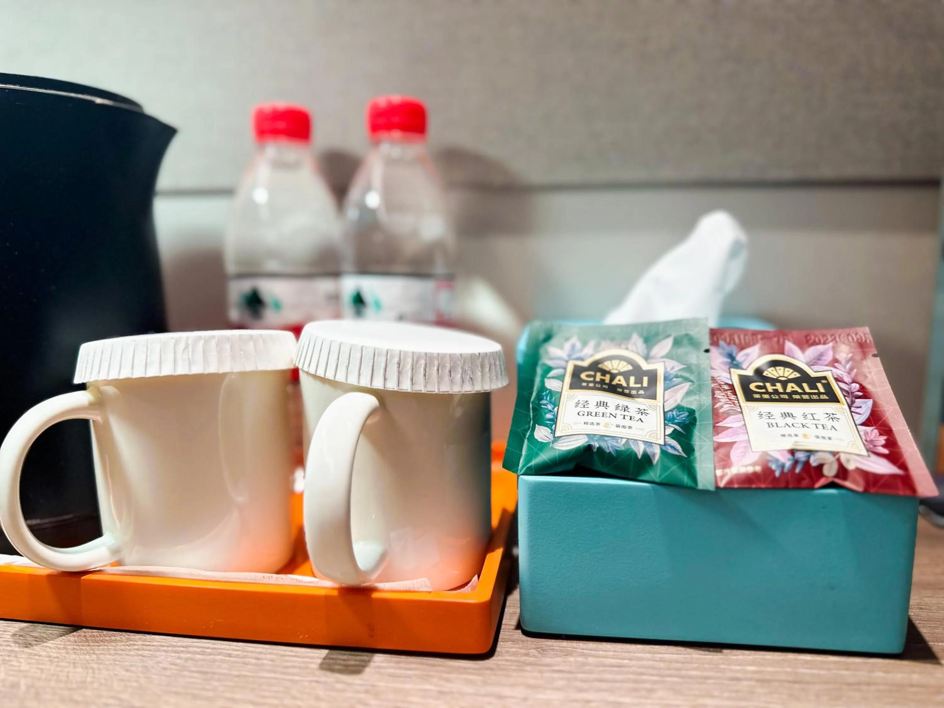 Coffee/tea facilities in Holiday Inn Express Tianjin Airport East by IHG