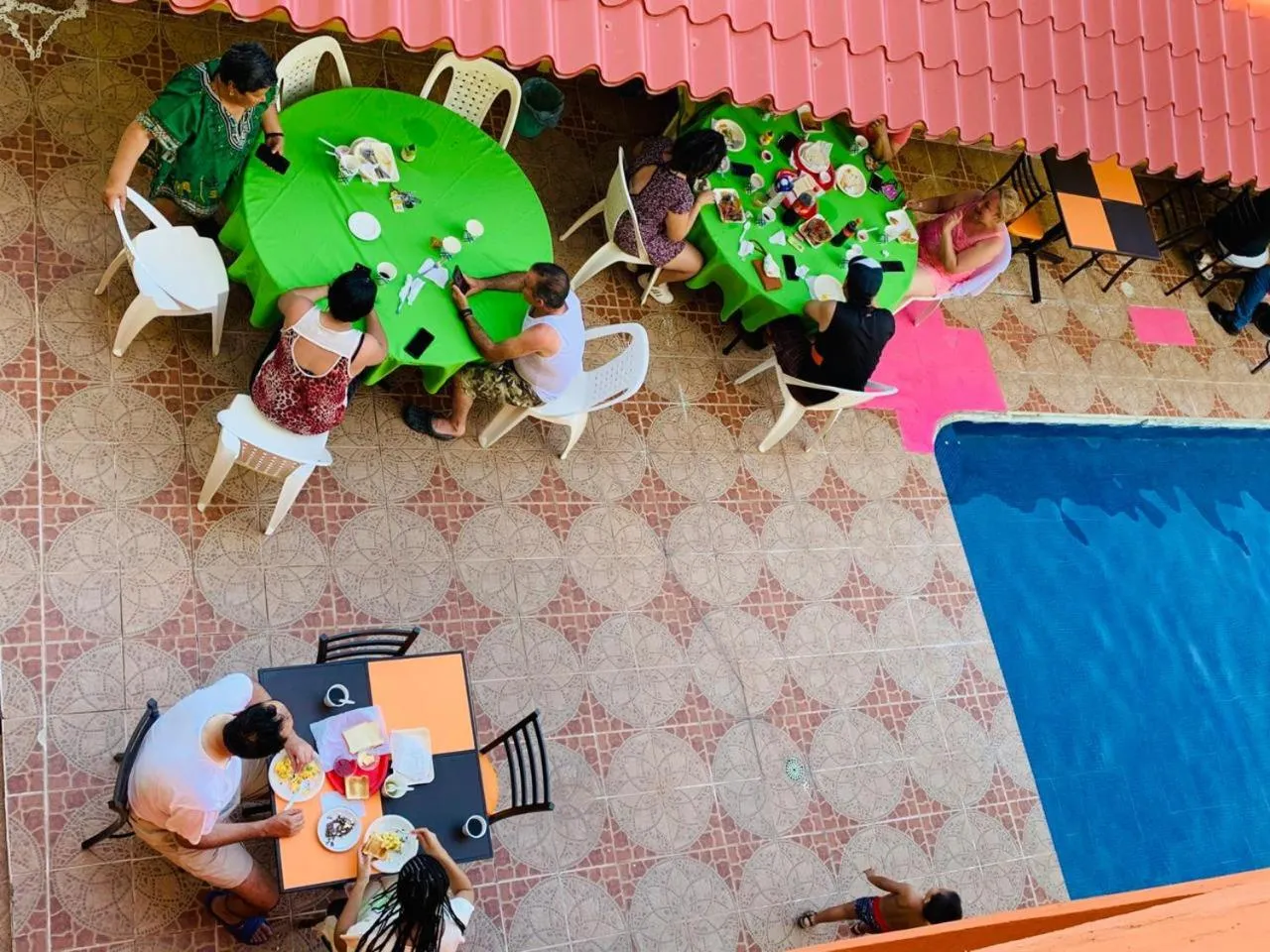 Hotel Sociedad y Maristas