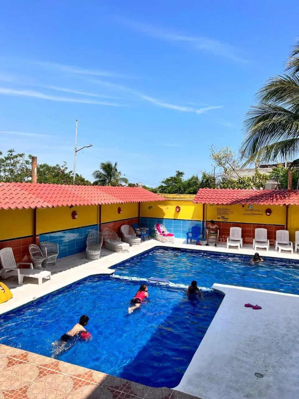 Hotel Sociedad y Maristas