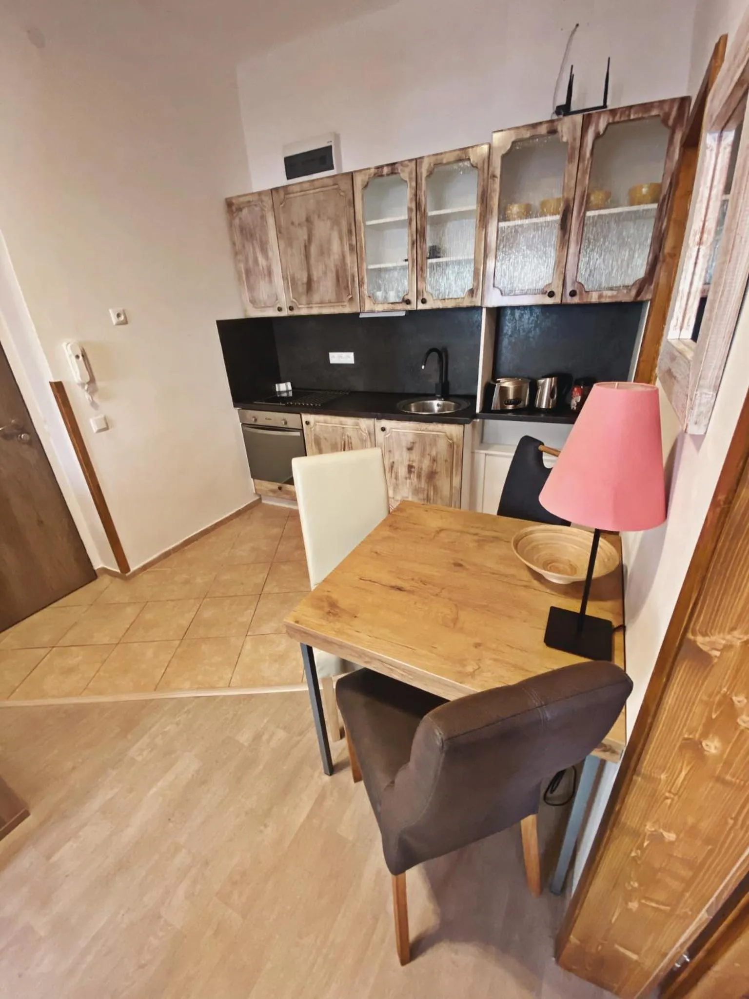 Kitchen or kitchenette in Apartmán Sirius B