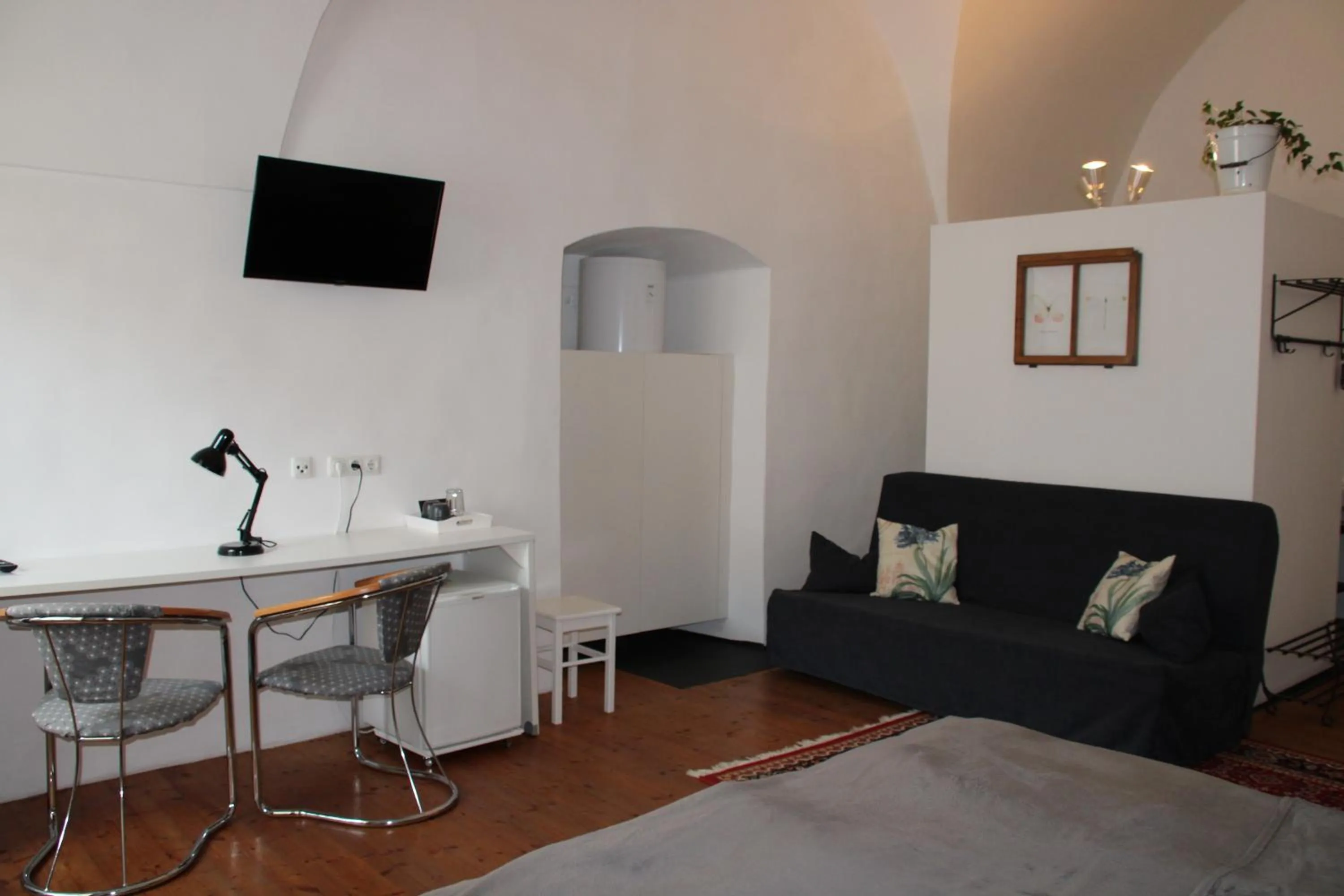 Bed in Hotel im Stift Neuberg