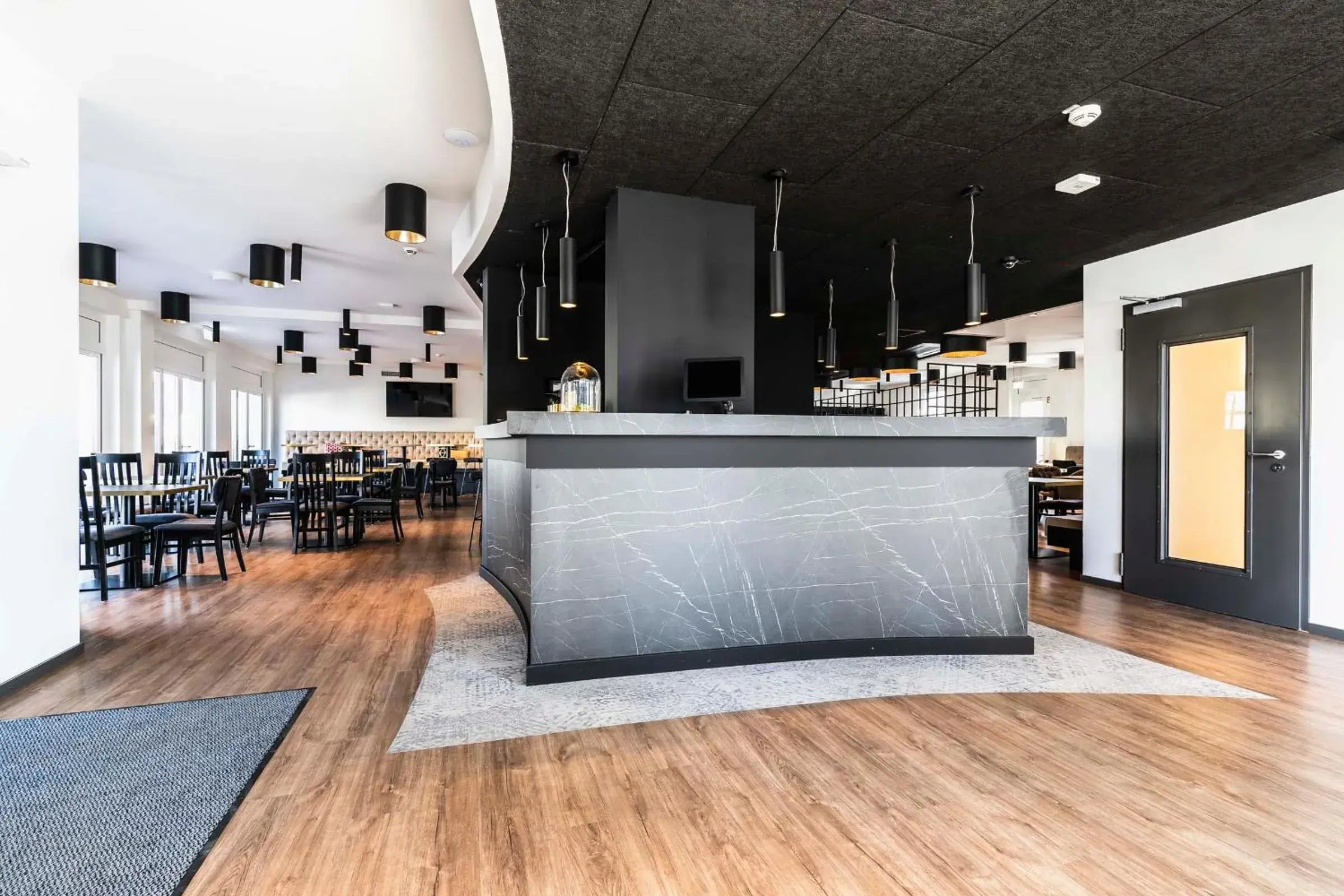 Lobby or reception in Abasto Hotel München Feldmoching Lobby or reception in Abasto Hotel München Feldmoching