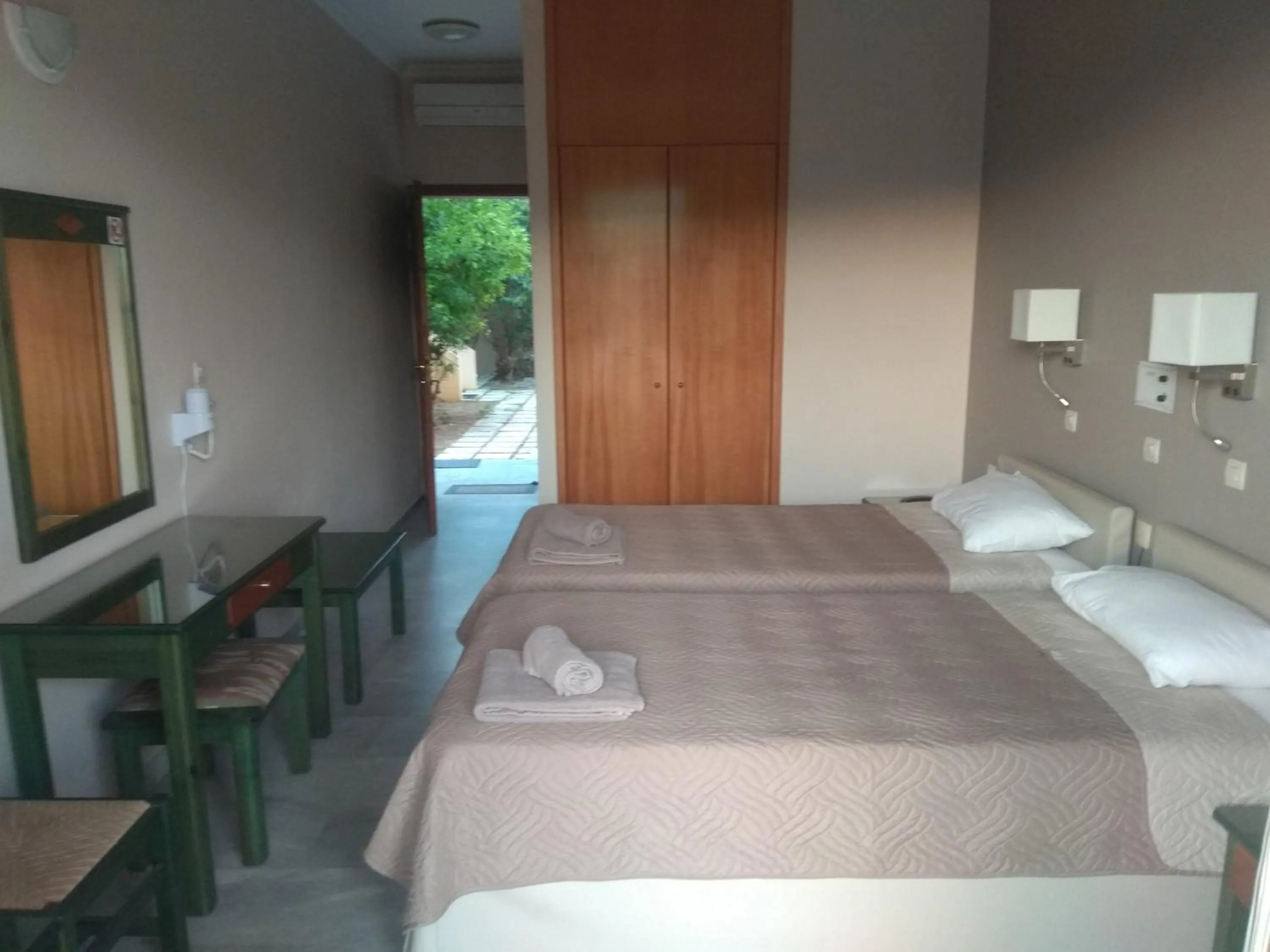 Bed in Kyriaki Hotel