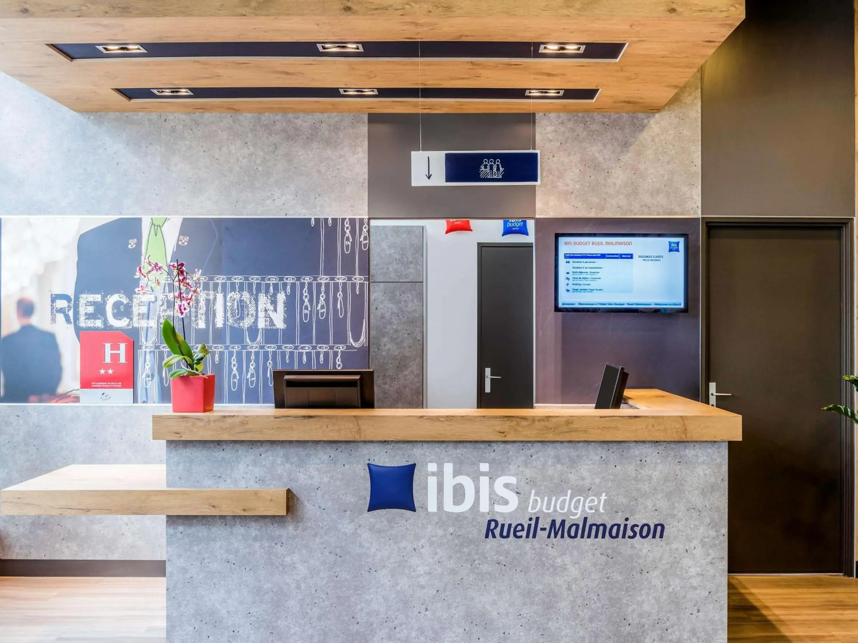 Property building in ibis budget Rueil Malmaison Property building in ibis budget Rueil Malmaison
