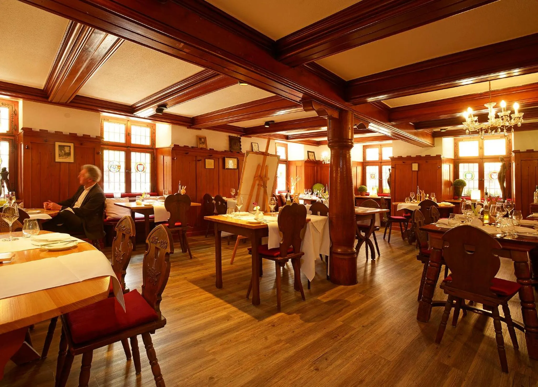 Restaurant/places to eat in Hotel der Löwen in Staufen