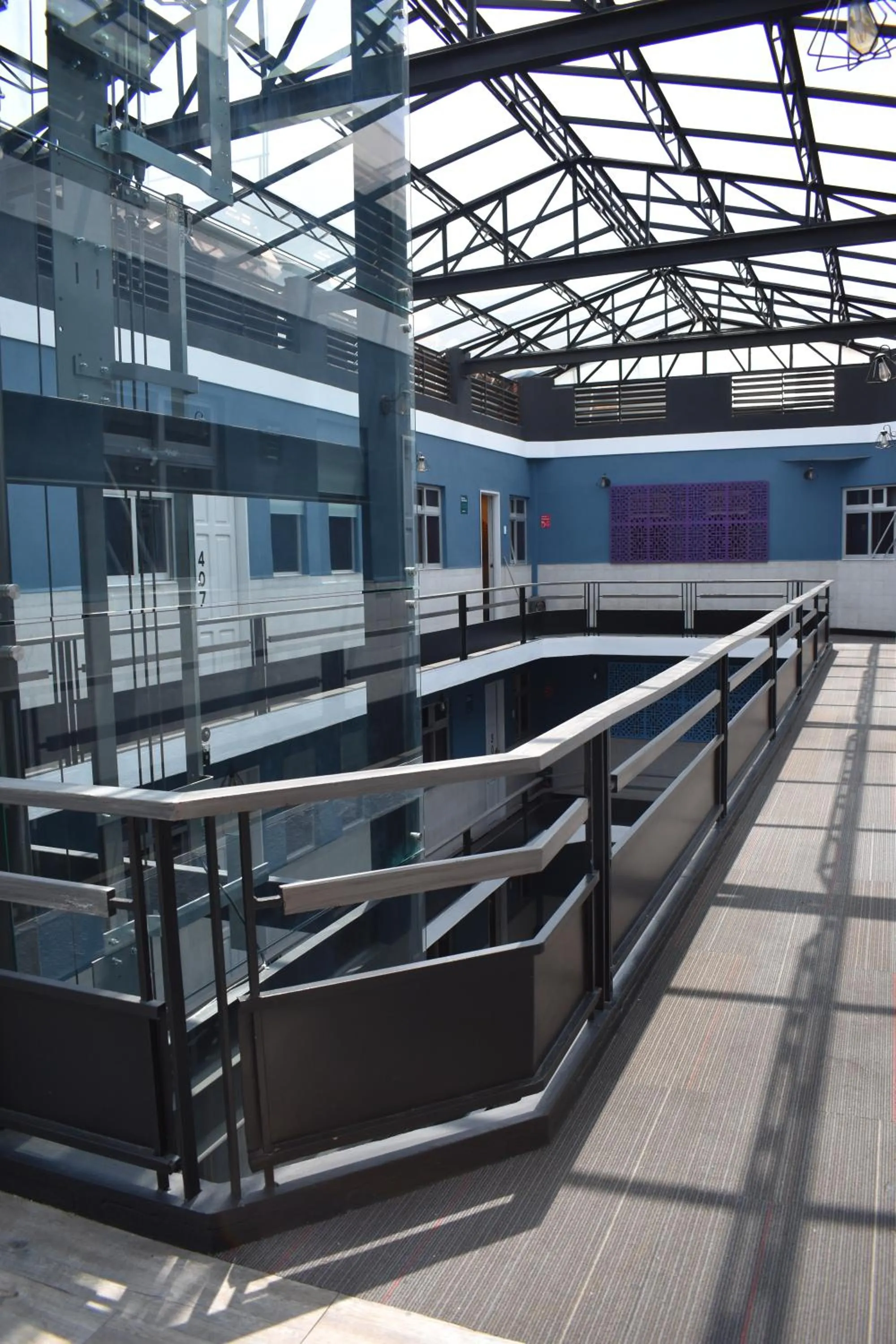 Property building in Continental Mexicano