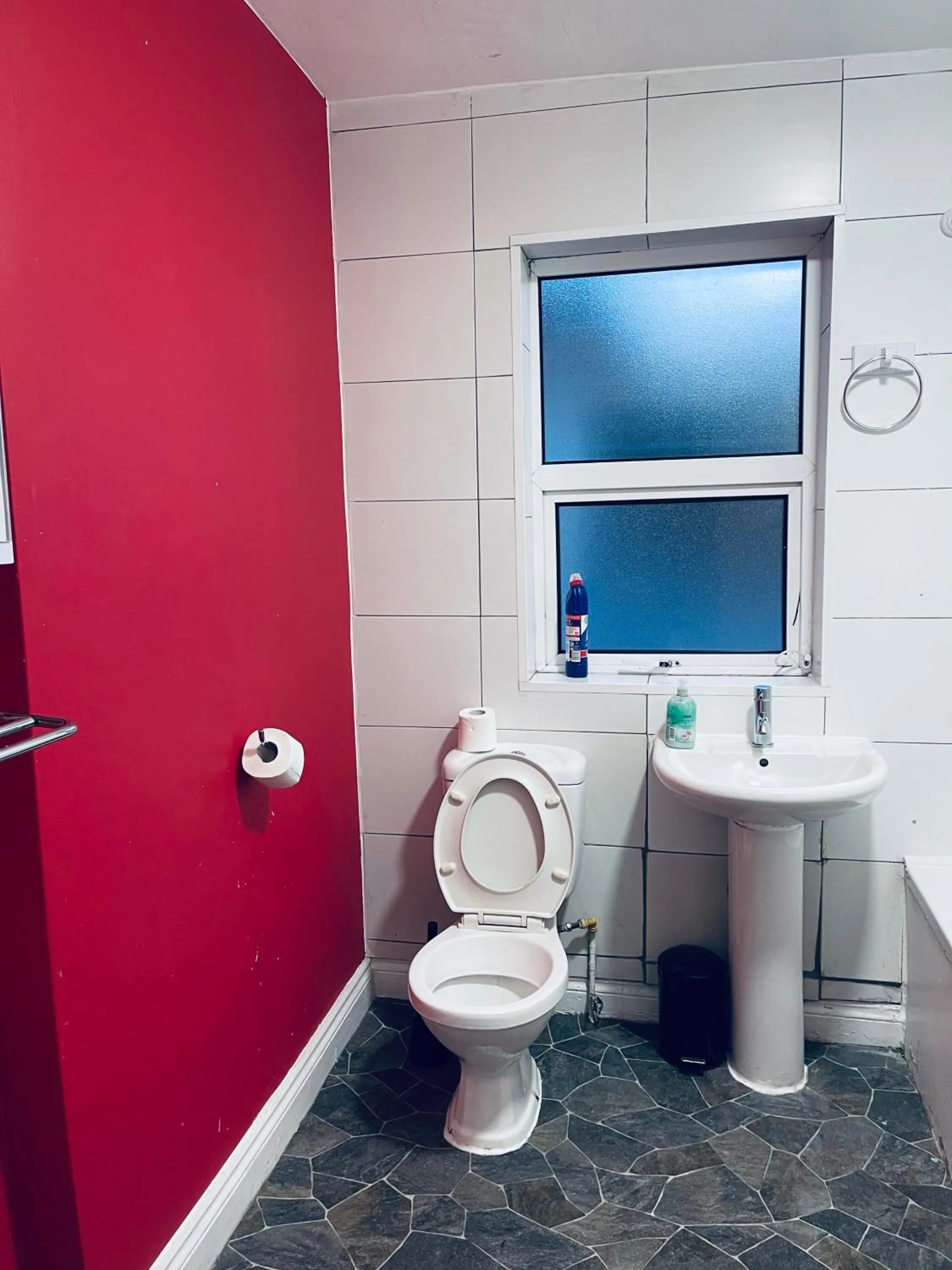 03 Bedroom Apartment-Self Check in