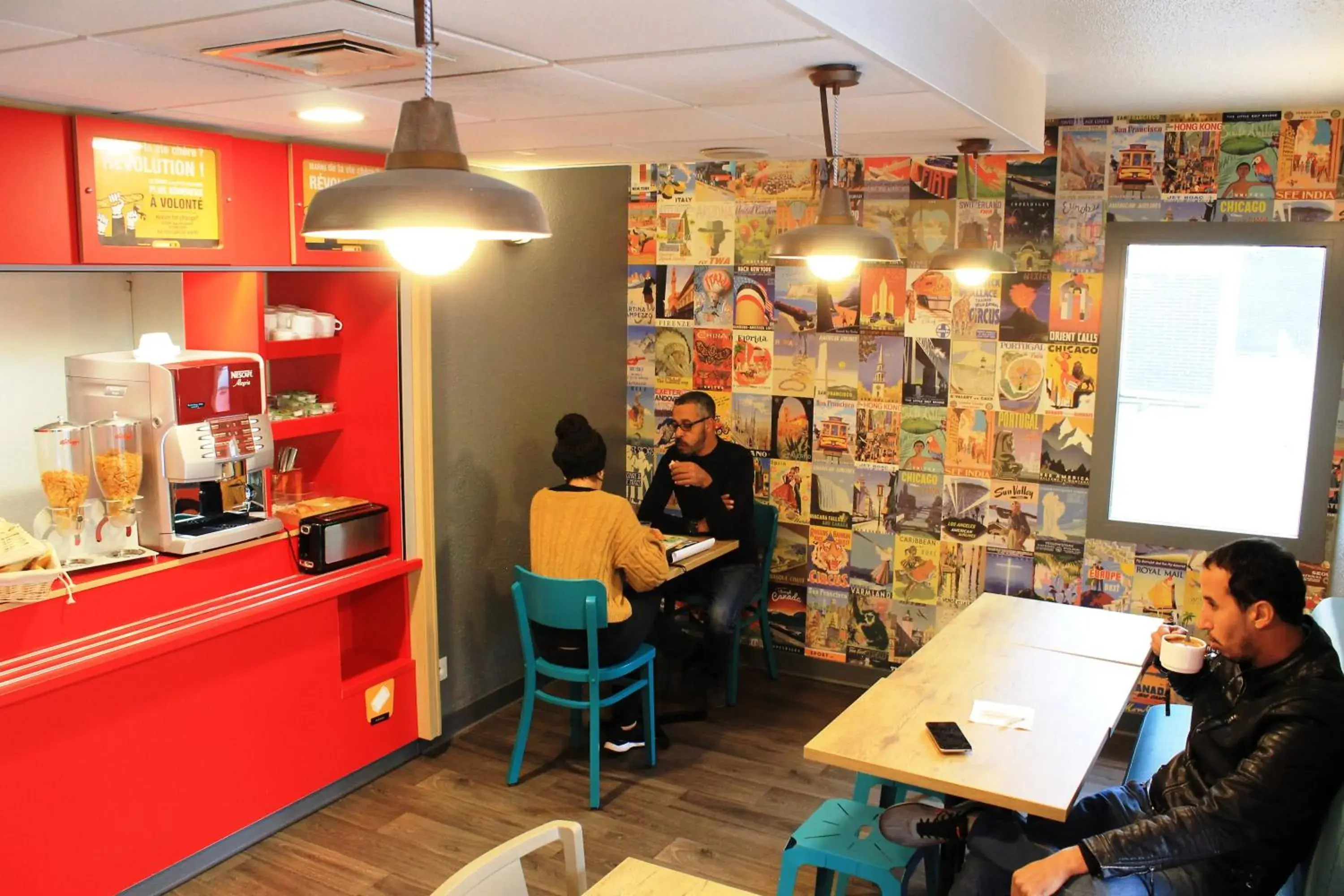 Lounge or bar in hotelF1 Paris Gennevilliers, 4 Rue Georges Corète 92230 Gennevilliers Lounge or bar in hotelF1 Paris Gennevilliers, 4 Rue Georges Corète 92230 Gennevilliers