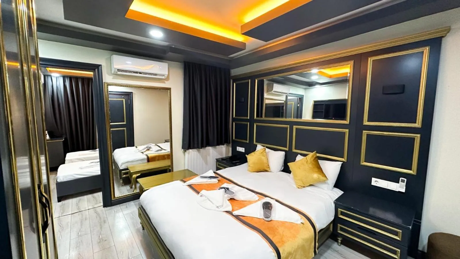 Bed in DNZ TAXIM FERİDİYE HoTEL