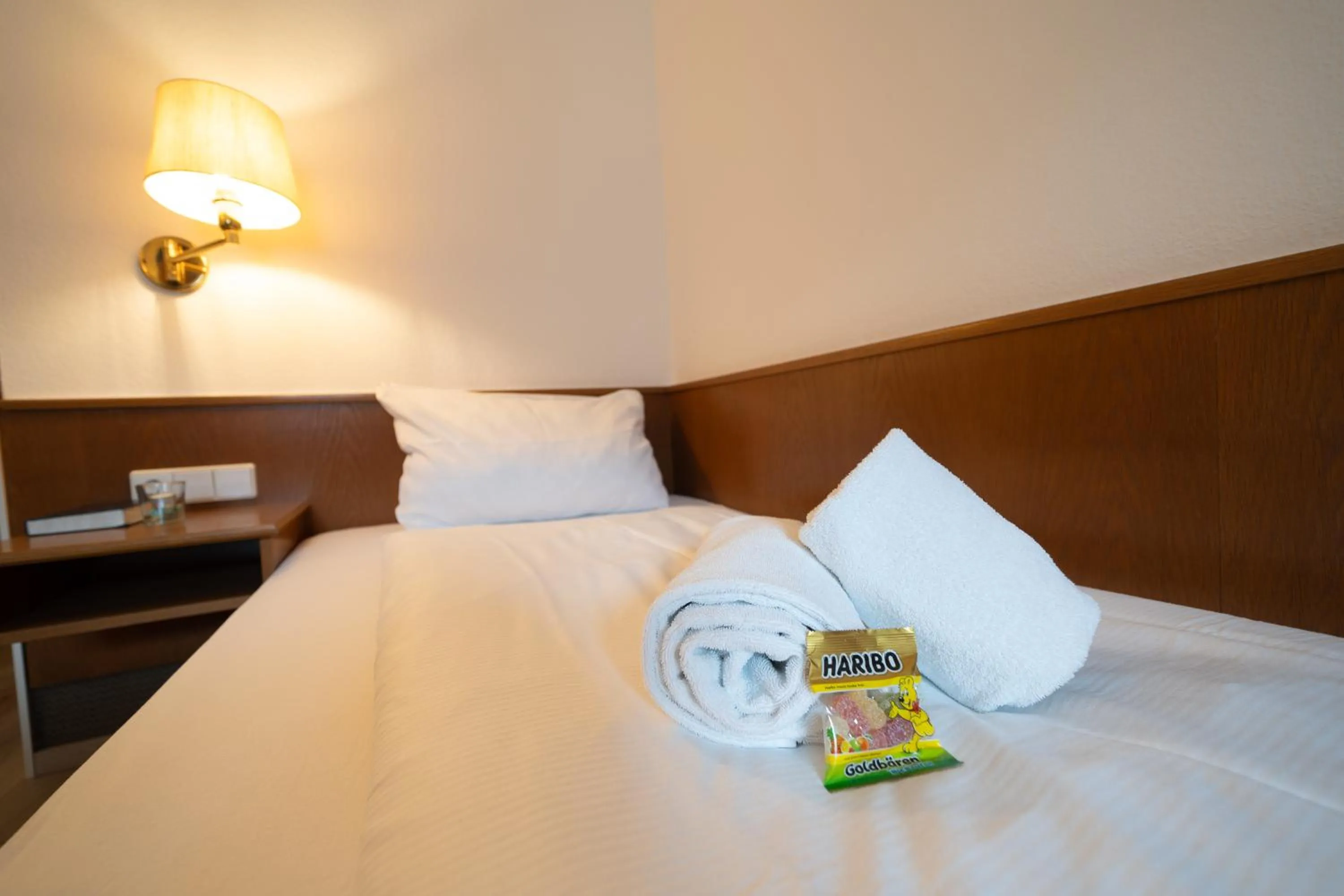 Bed in Hotel Baeren