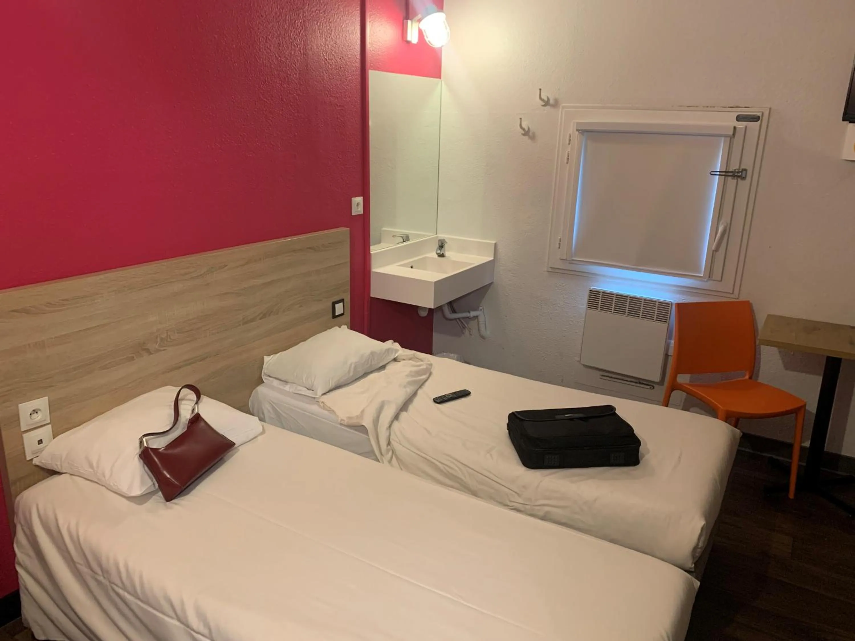 Bedroom, Bed in hotelF1 Villepinte Parc des Expositions