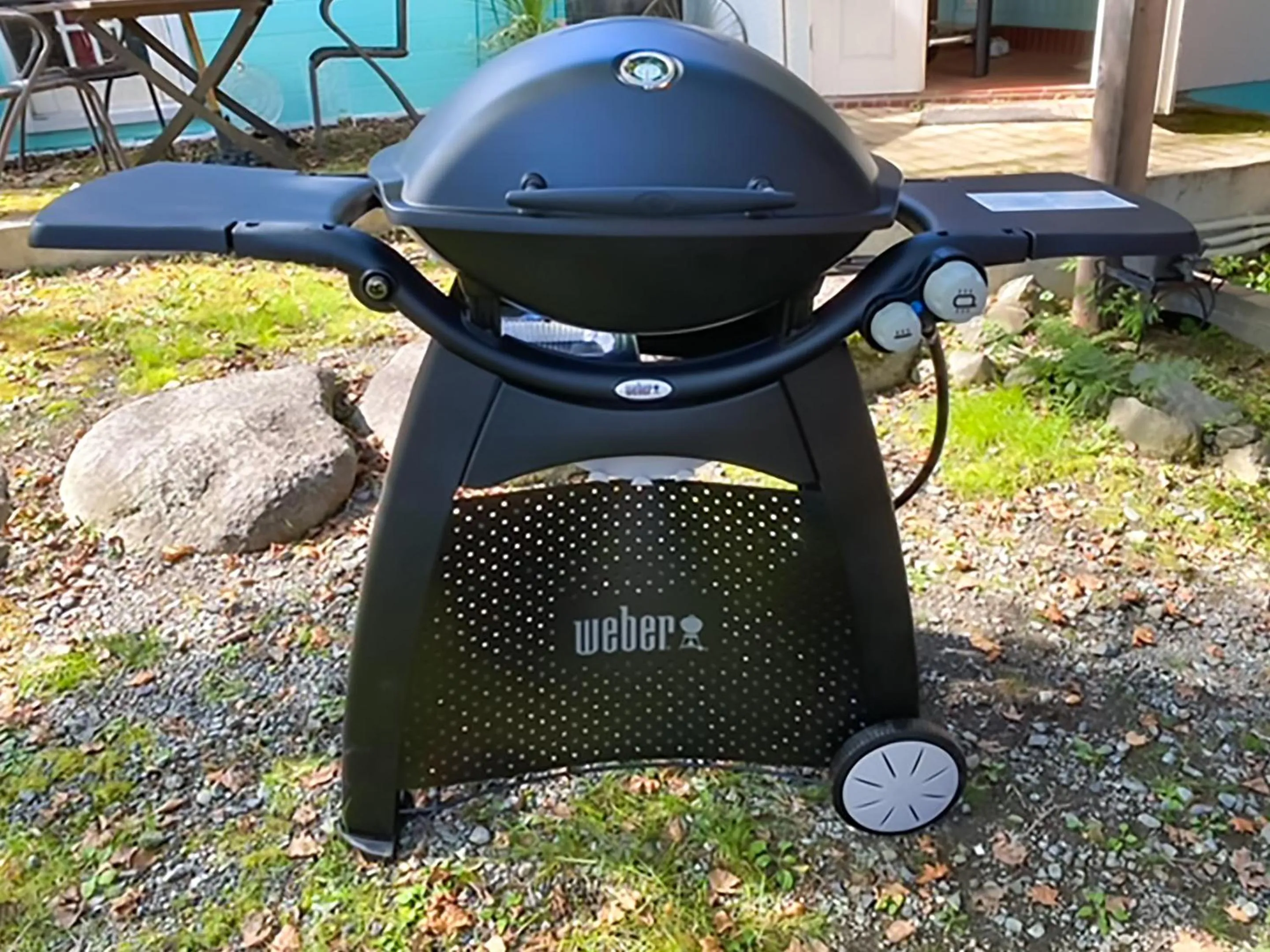 BBQ facilities in MOON GLOW