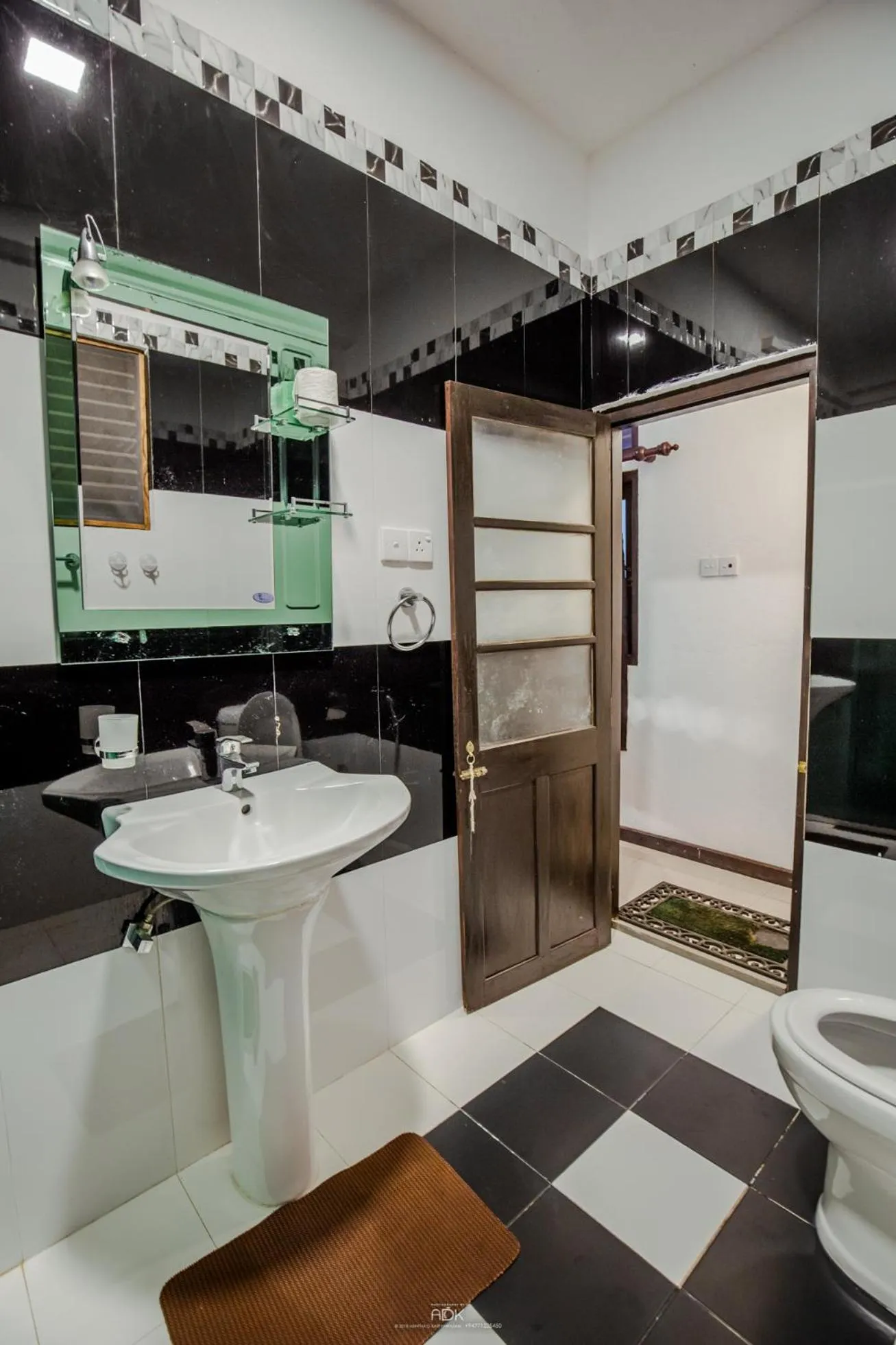 Bathroom in Seaview Deepal villa