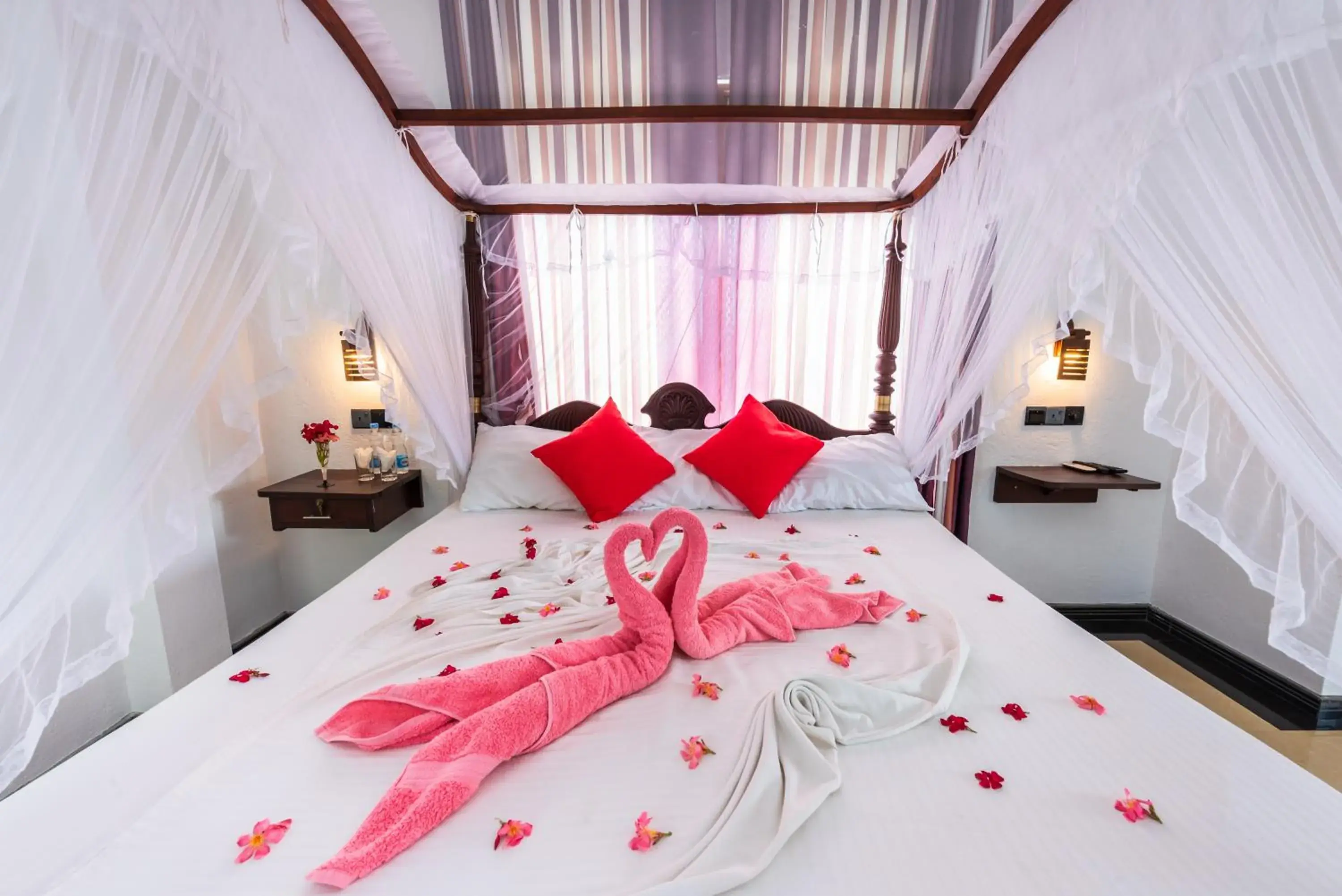 Deluxe Double Room with Balcony - single occupancy in Seaview Deepal villa Deluxe Double Room with Balcony - single occupancy in Seaview Deepal villa