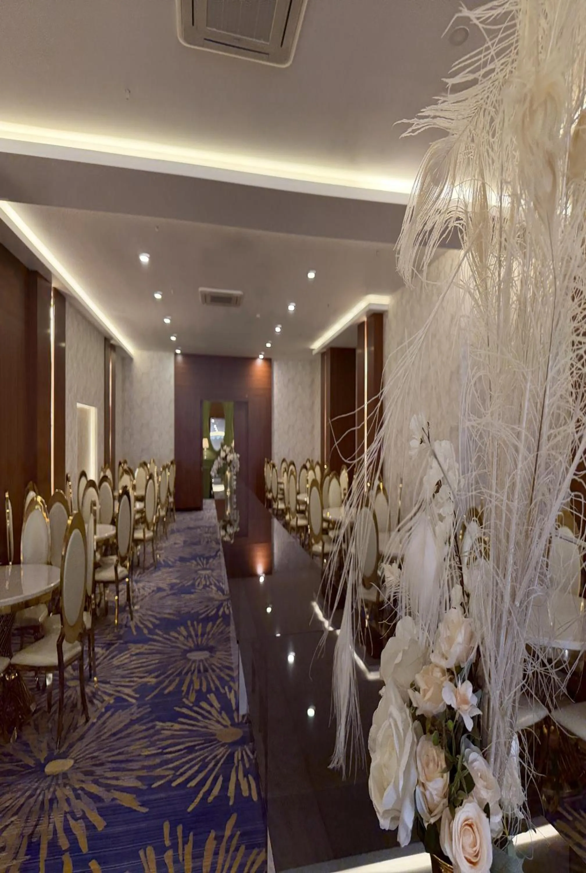 wedding in Sunday Grand Al Khobar Hotel Formerly Holiday Al Khaleej