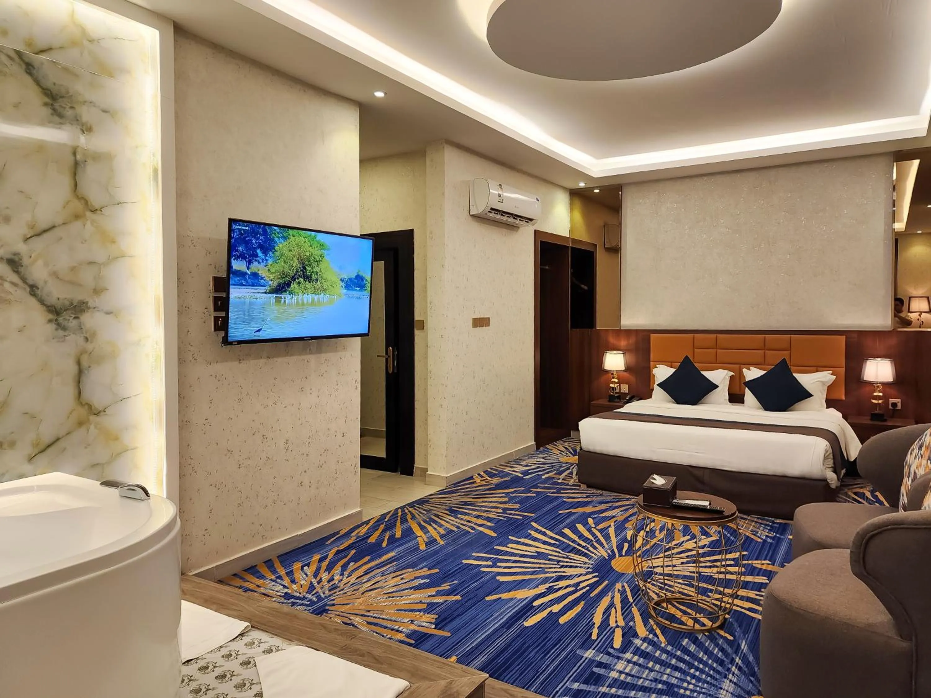 Bed in Holiday Al Khaleej Hotel