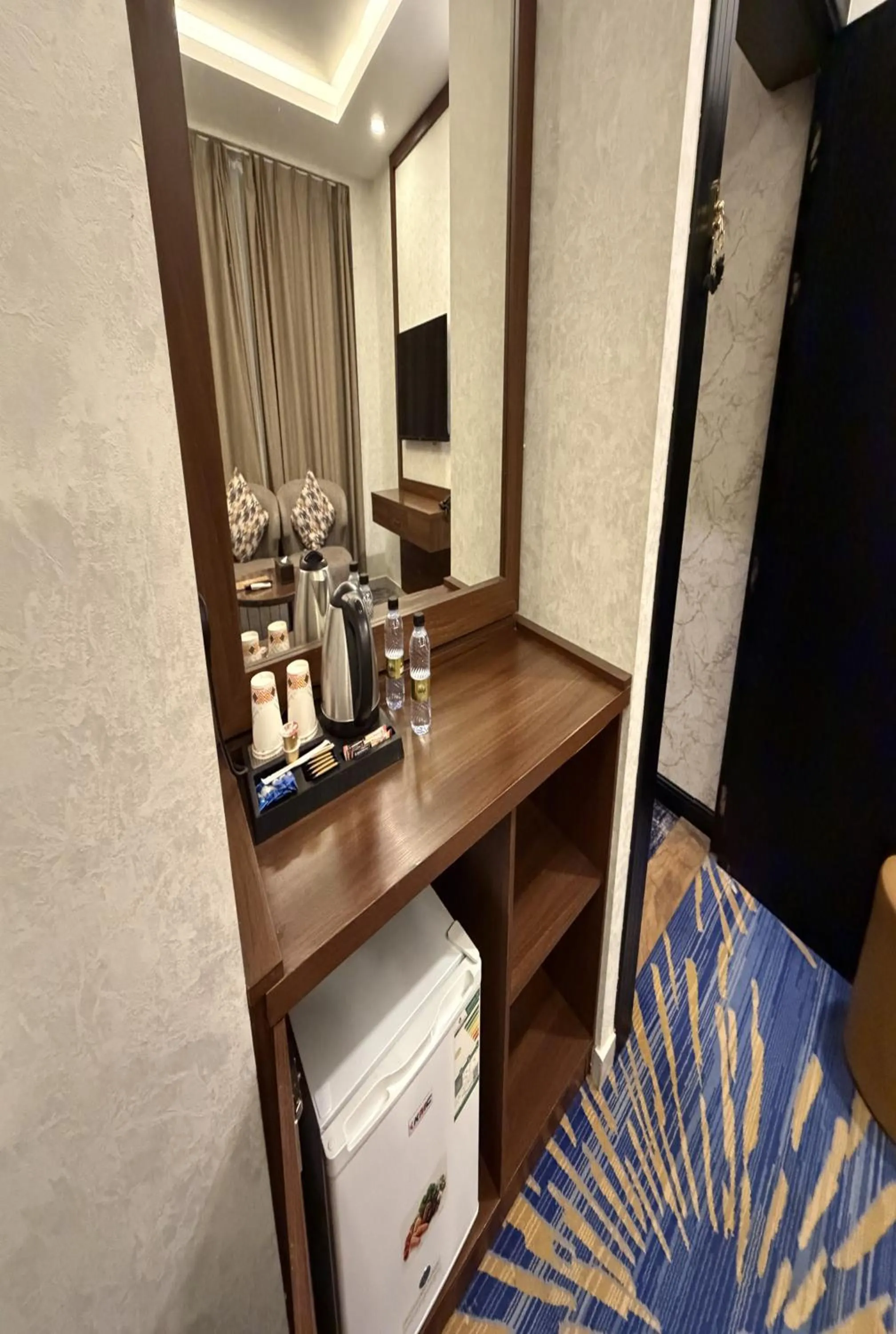 Photo of the whole room in Sunday Grand Al Khobar Hotel Formerly Holiday Al Khaleej