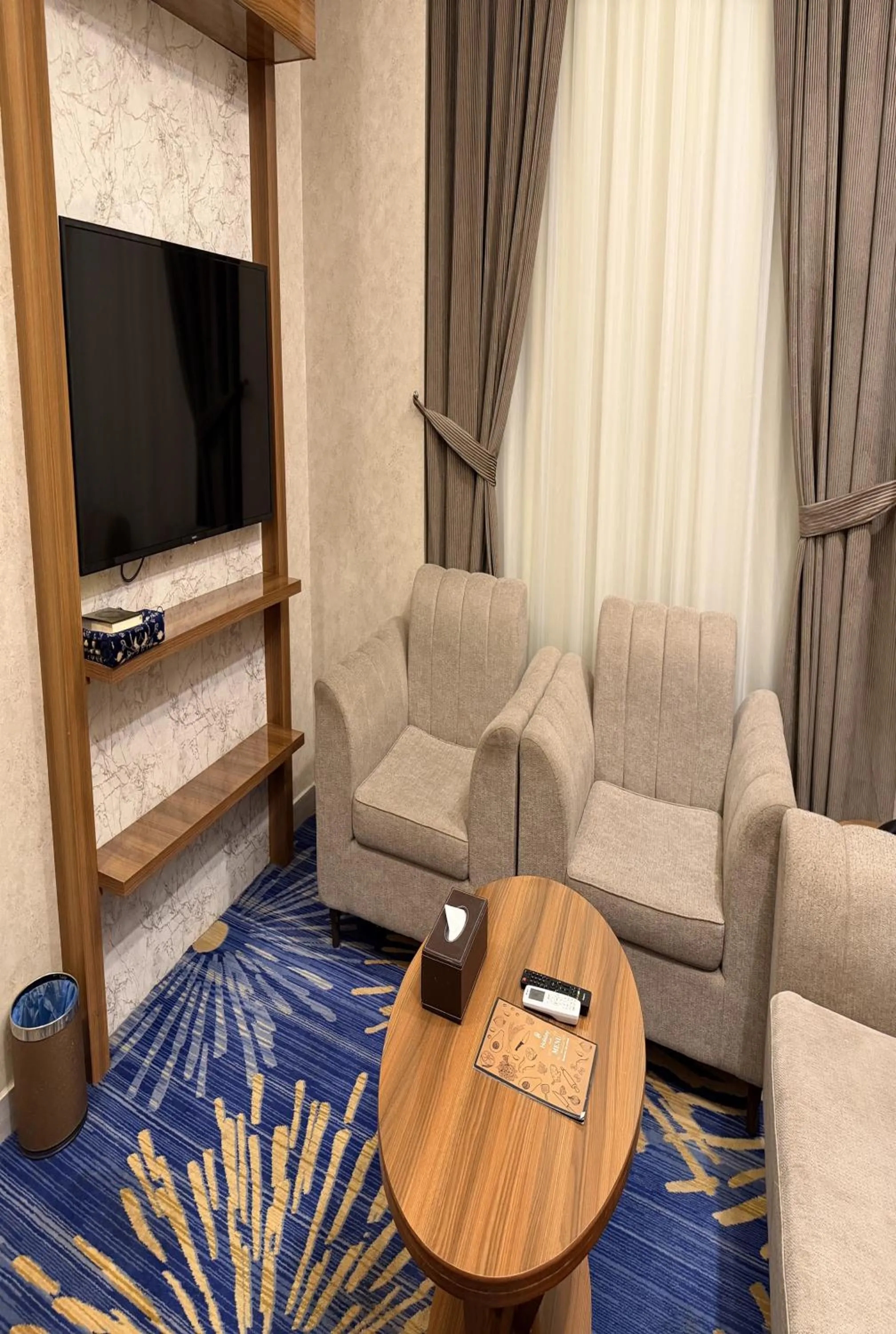 TV and multimedia in Sunday Grand Al Khobar Hotel Formerly Holiday Al Khaleej