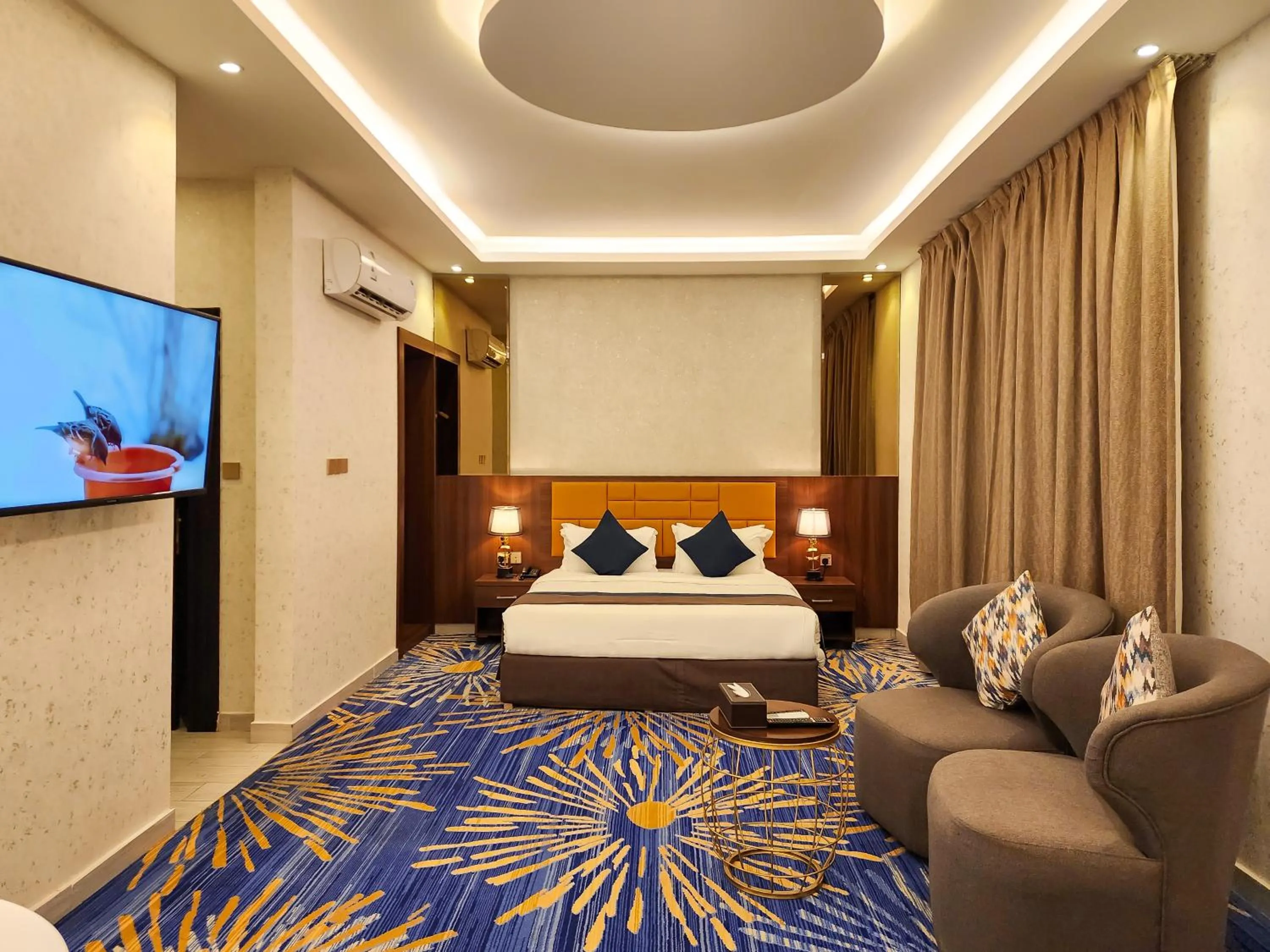 Bed in Holiday Al Khaleej Hotel