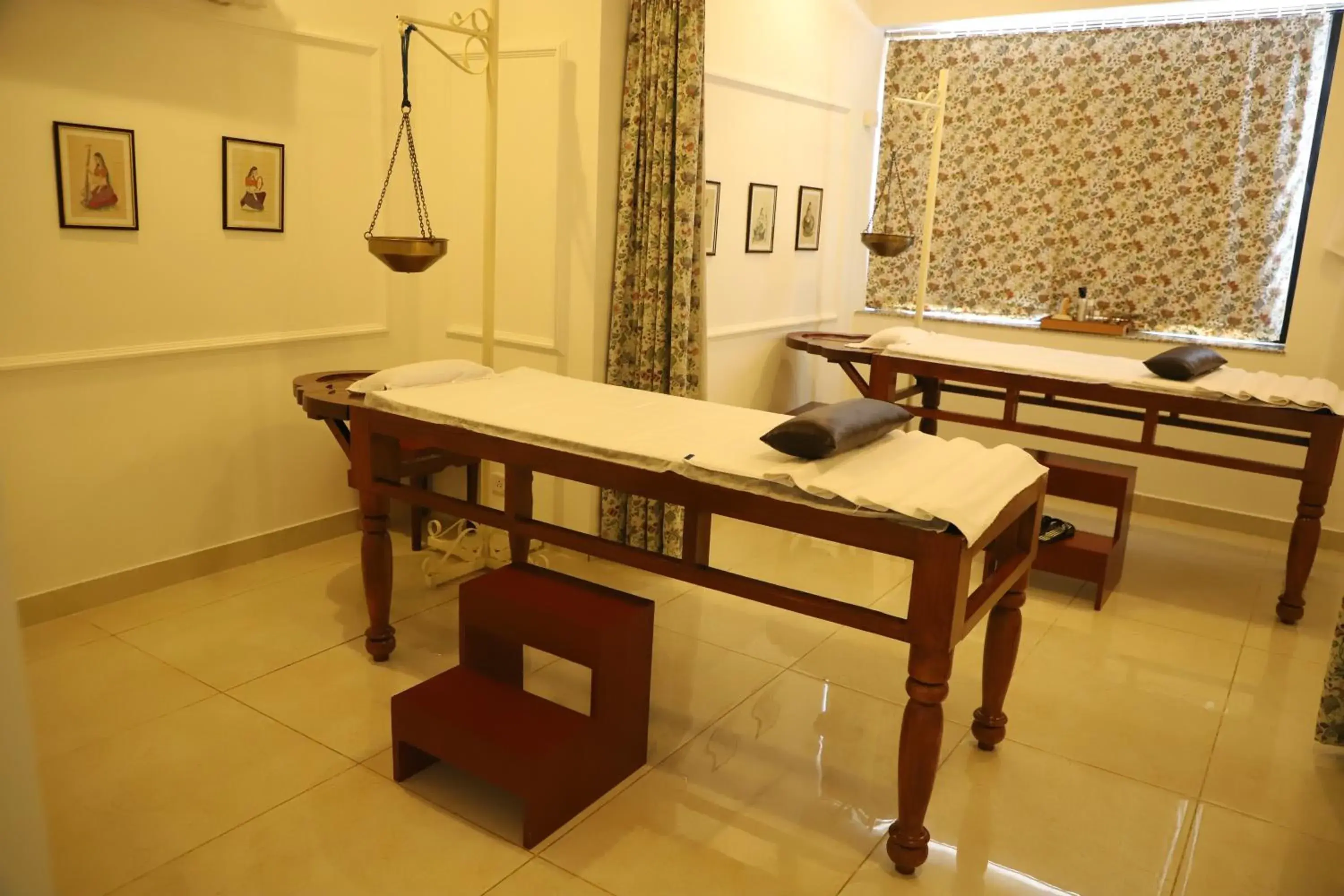 Spa and wellness centre/facilities in Hotel Chandela Khajuraho Spa and wellness centre/facilities in Hotel Chandela Khajuraho