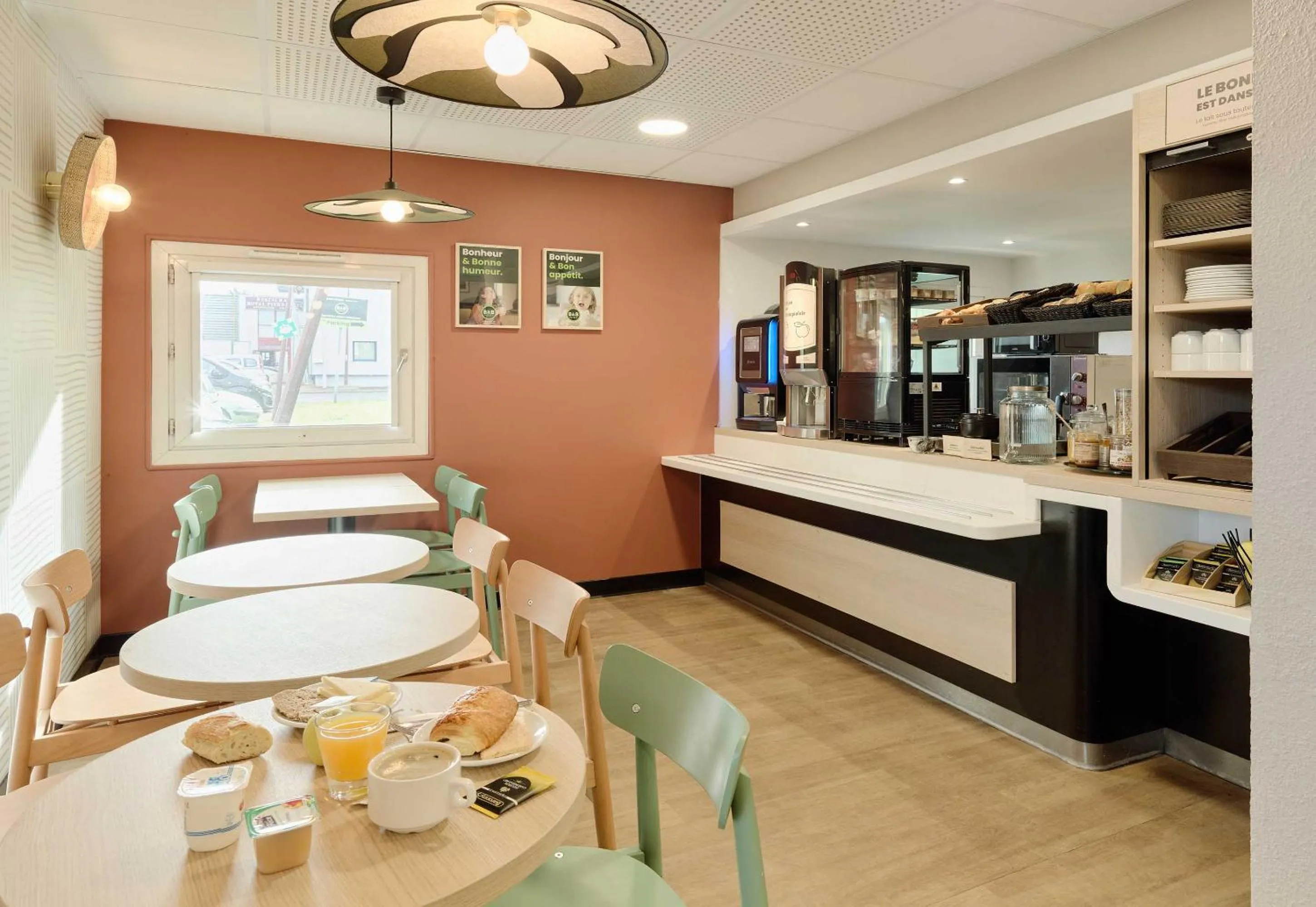 Buffet breakfast in B&B HOTEL Cergy Pierrelaye