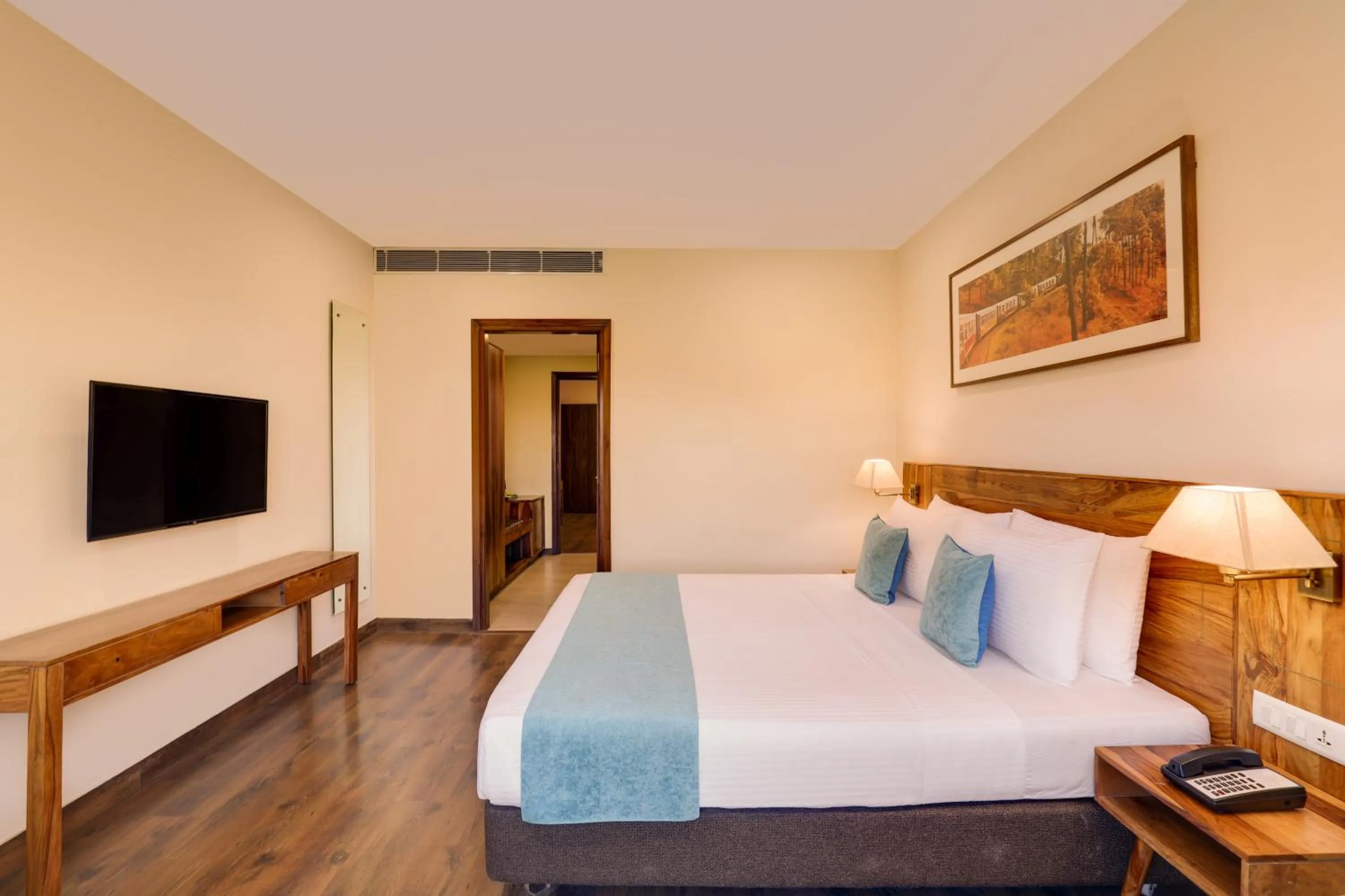 Bedroom, Bed in The Chateau Kasauli