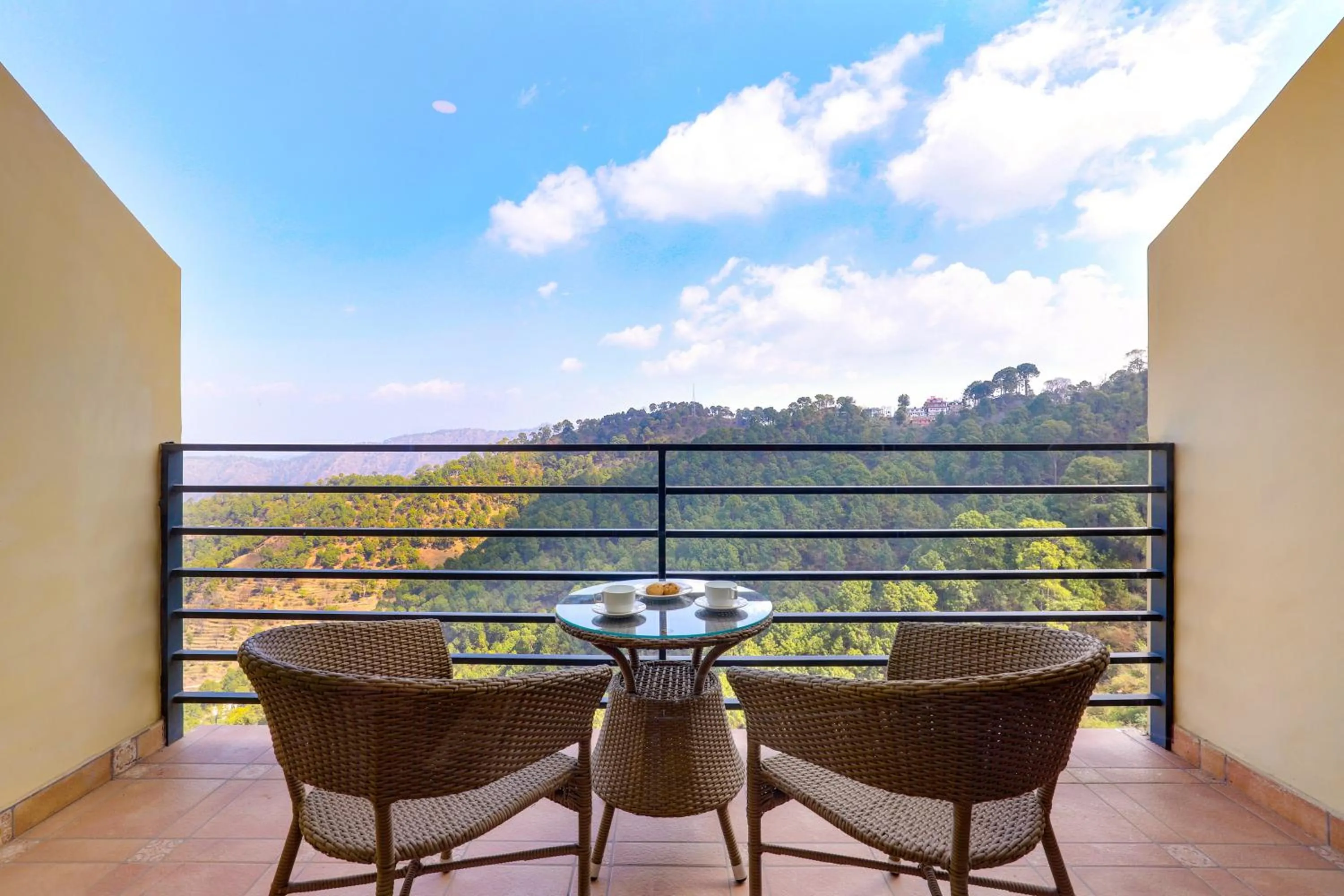 Balcony/Terrace in The Chateau Kasauli