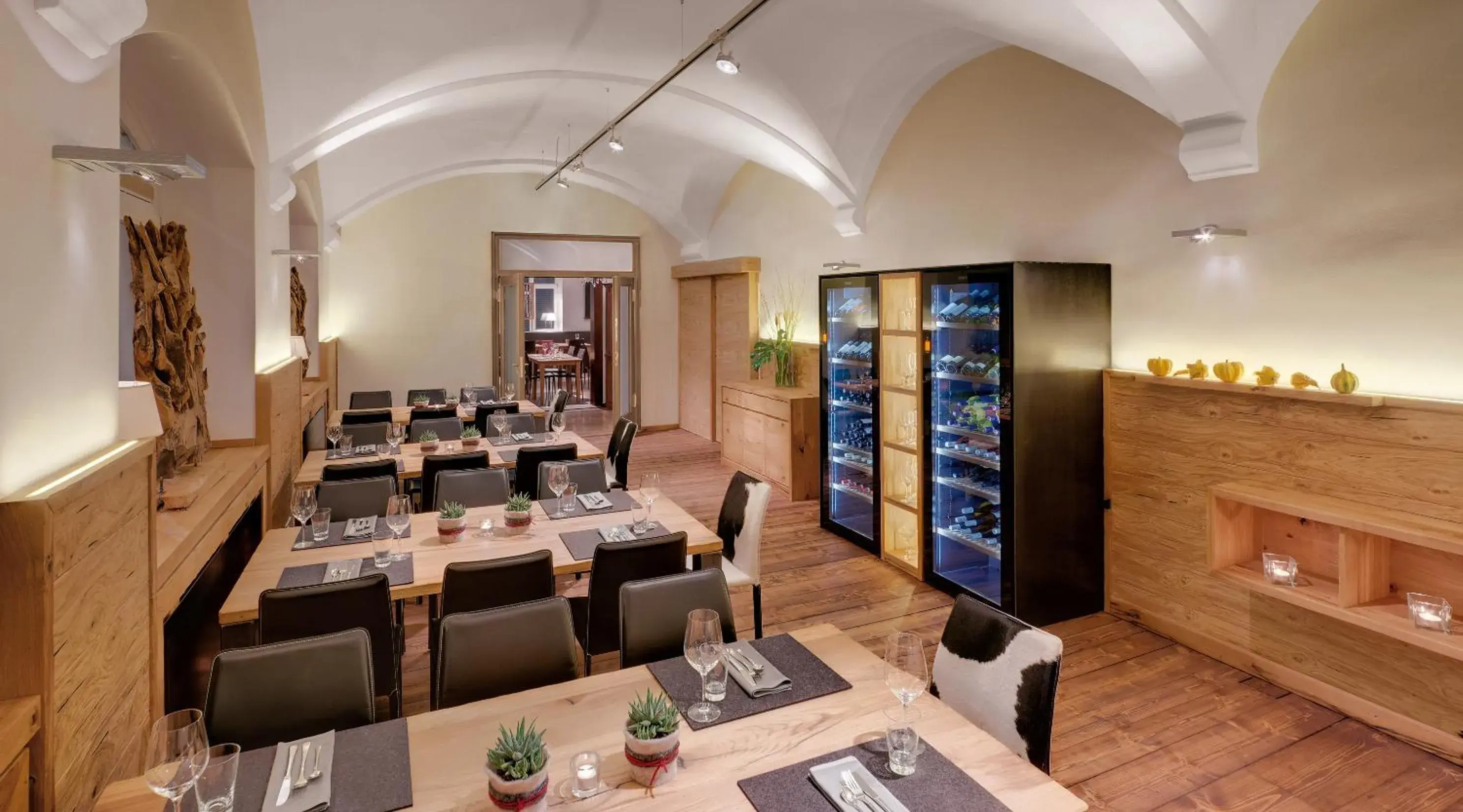 Restaurant/places to eat in Alpen Hotel München Restaurant/places to eat in Alpen Hotel München