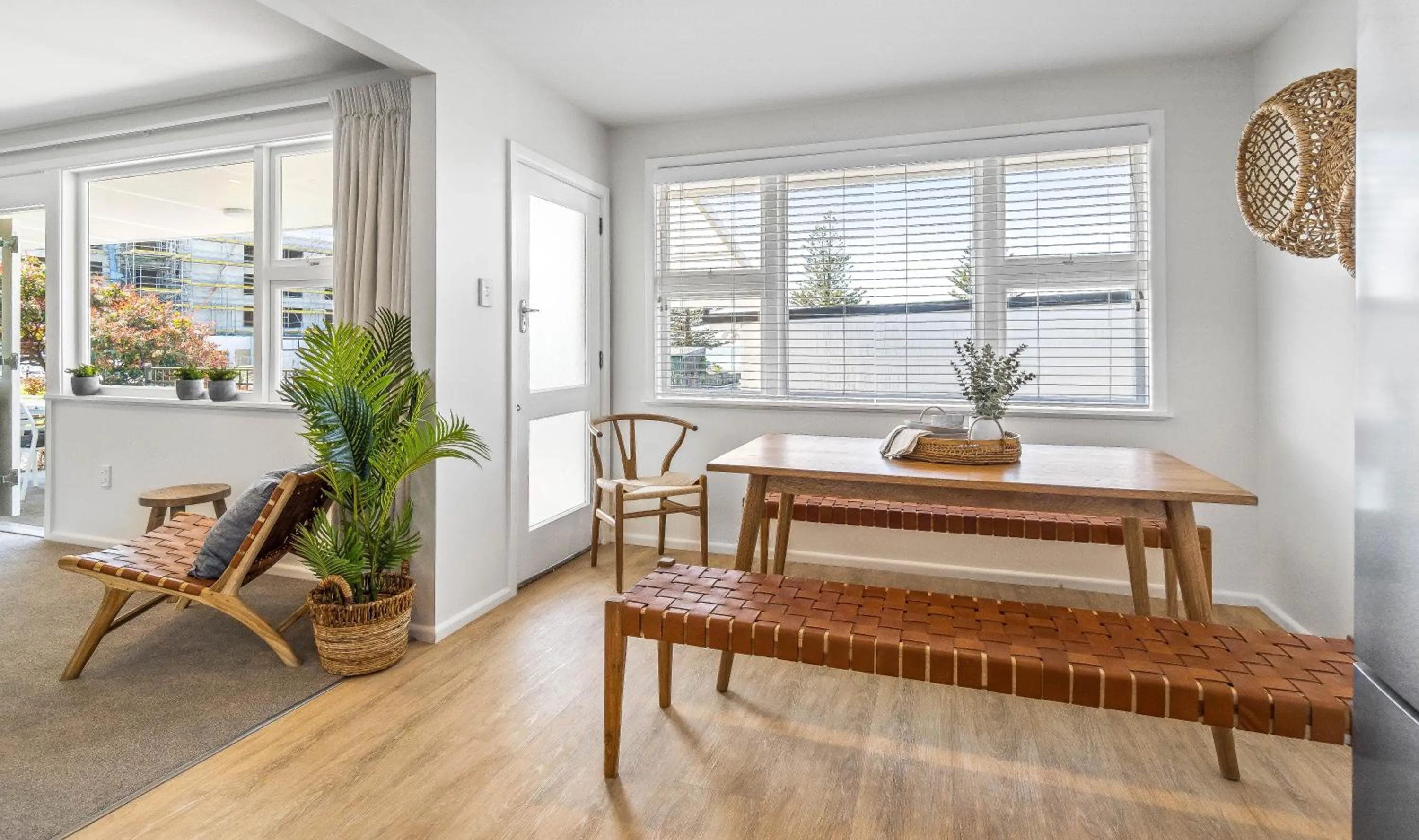 Dining area in Kaikoura Beach Motel