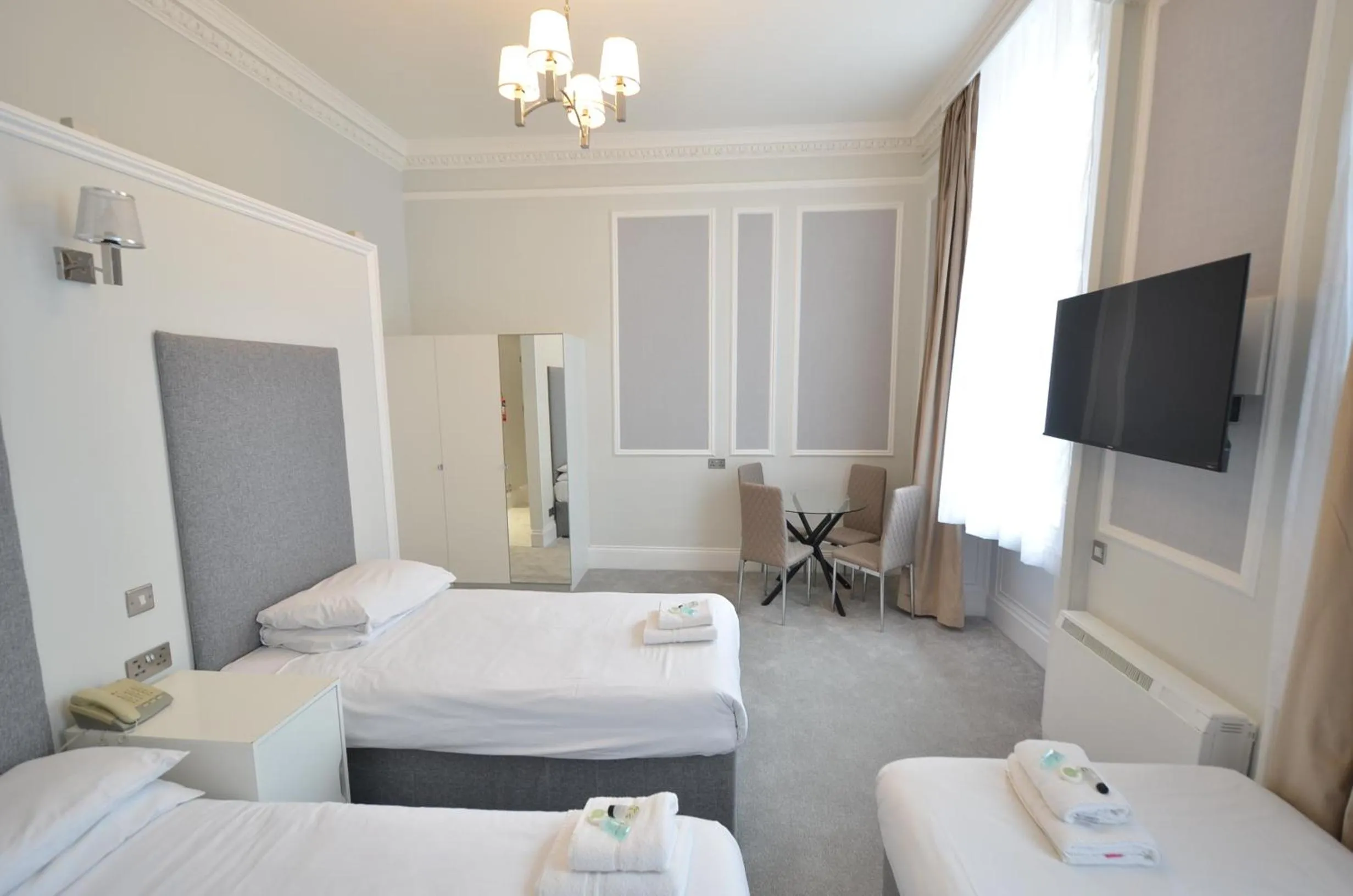 Bedroom, Bed in Amber Residence Hotel-Suites