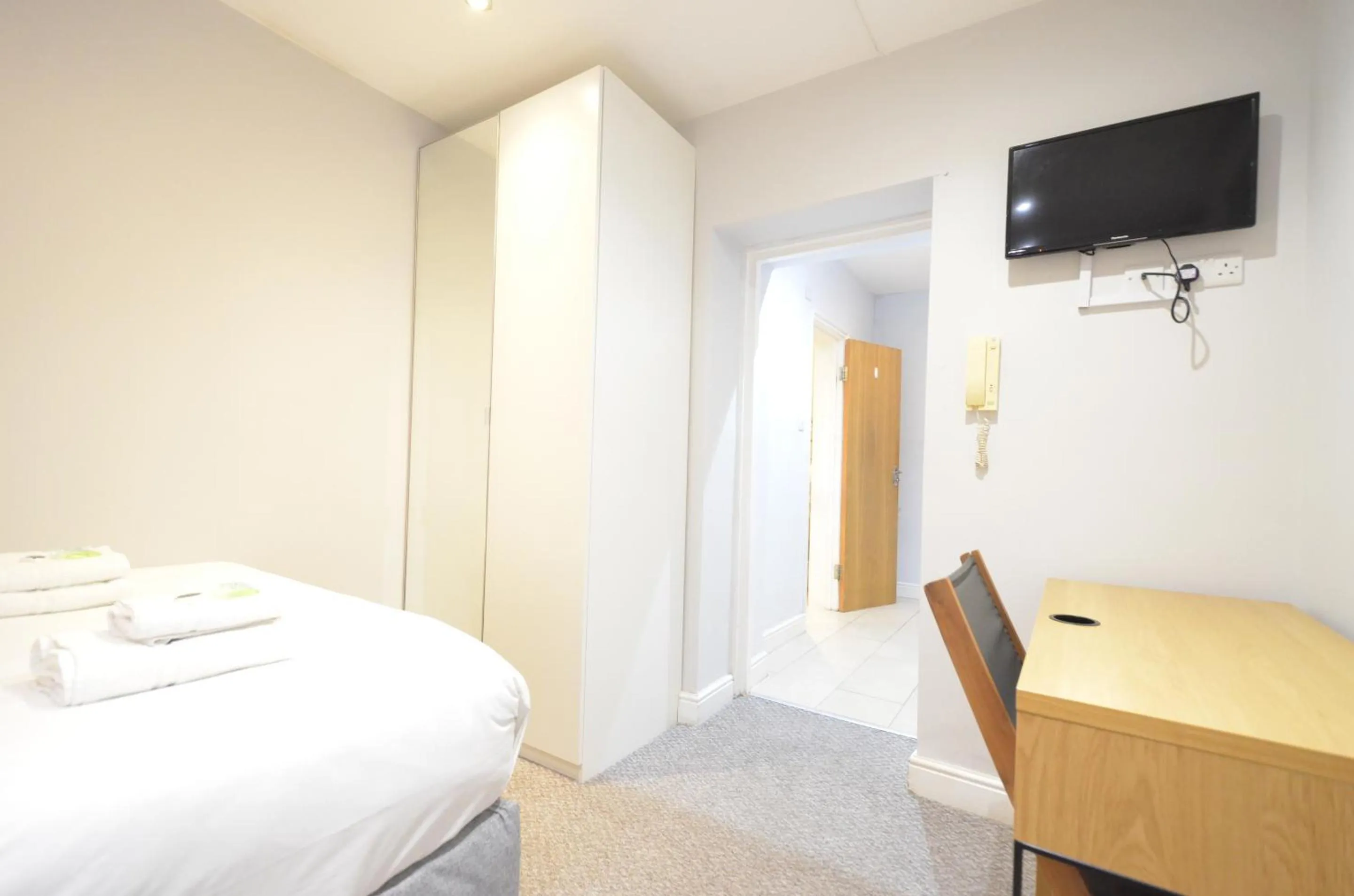 Bedroom, Bed in Amber Residence Hotel-Suites