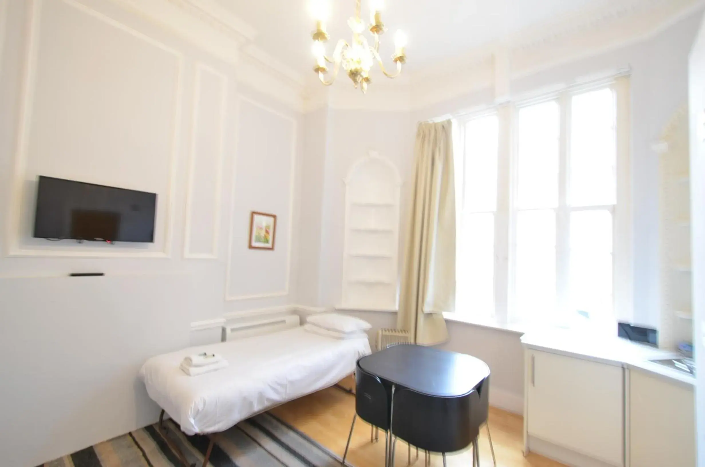 Bedroom, Bed in Amber Residence Hotel-Suites Bedroom, Bed in Amber Residence Hotel-Suites