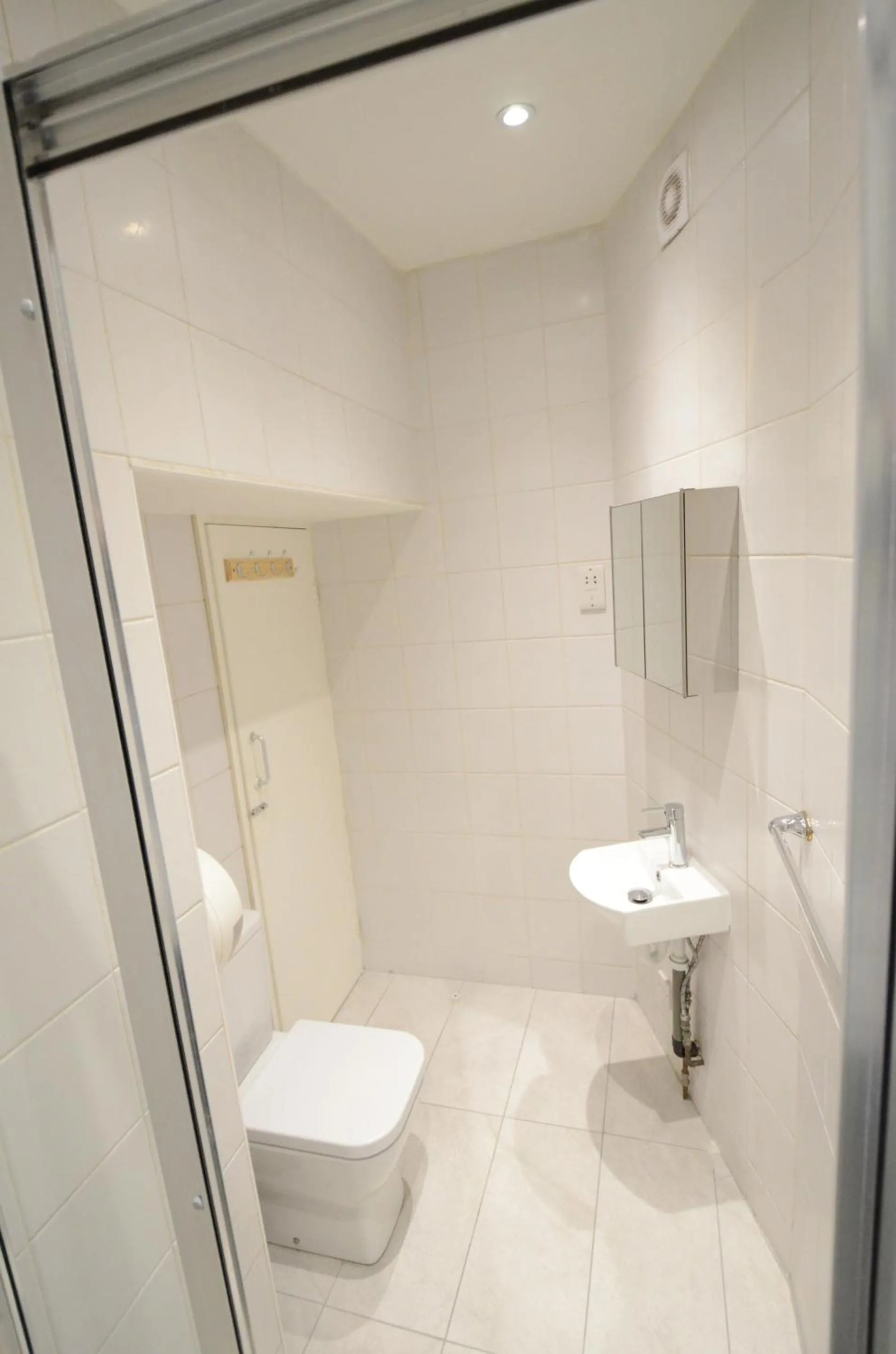 Bathroom in Amber Residence Hotel-Suites