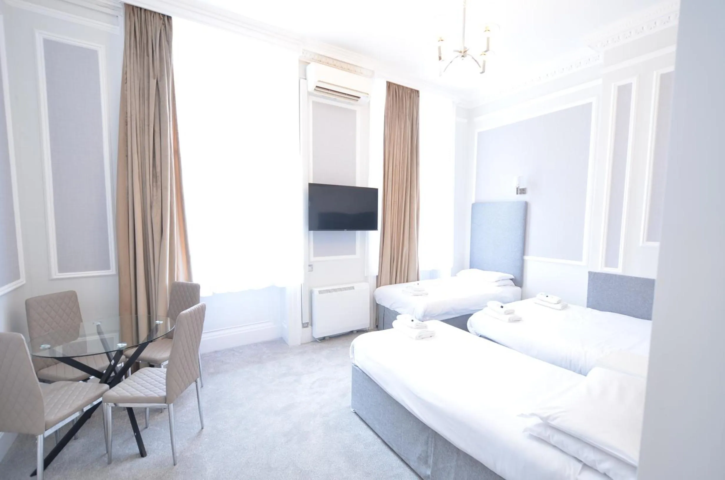 Bedroom, Bed in Amber Residence Hotel-Suites