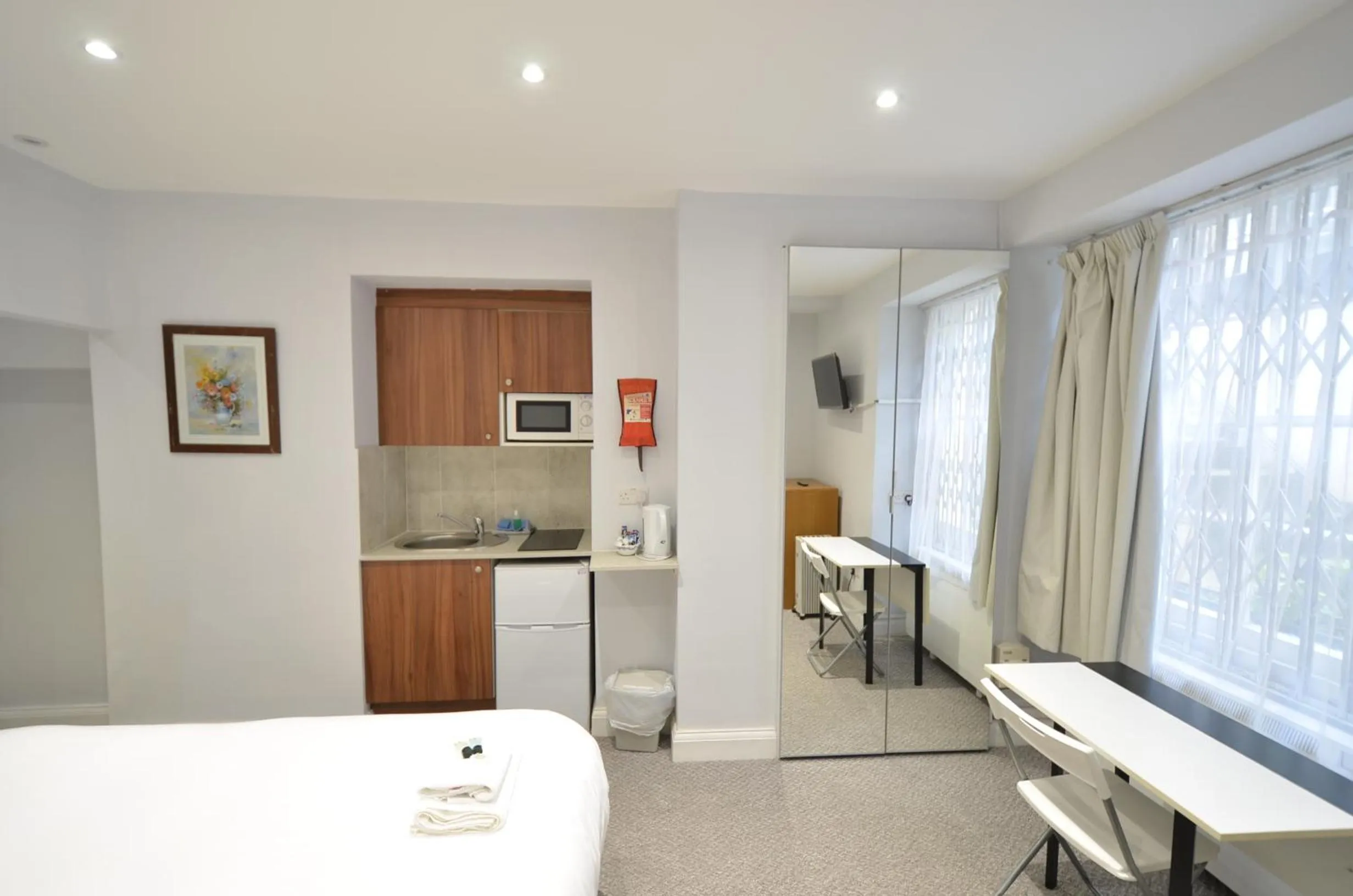 Bedroom, Bed in Amber Residence Hotel-Suites