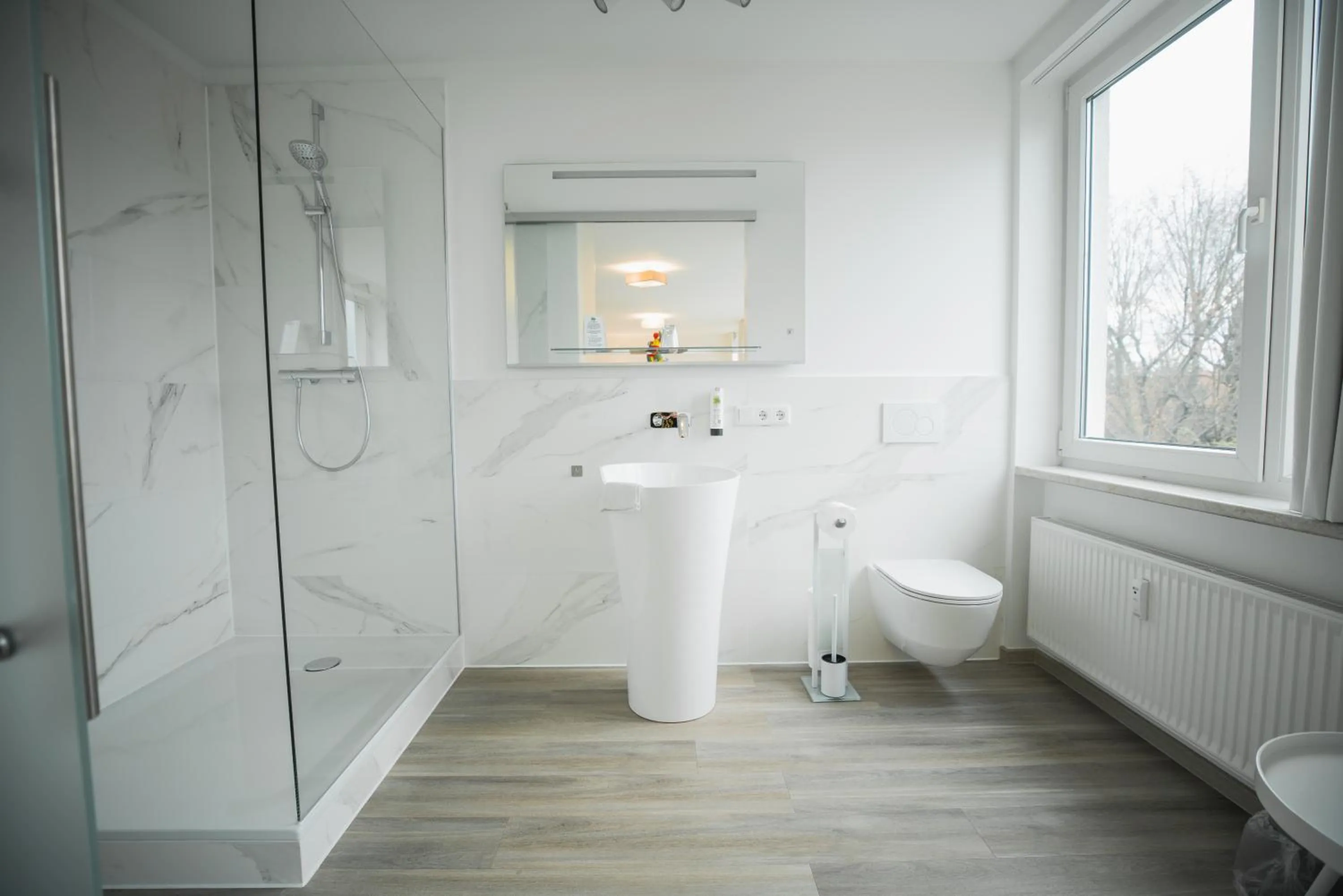 Shower in Hotel in Herrenhausen