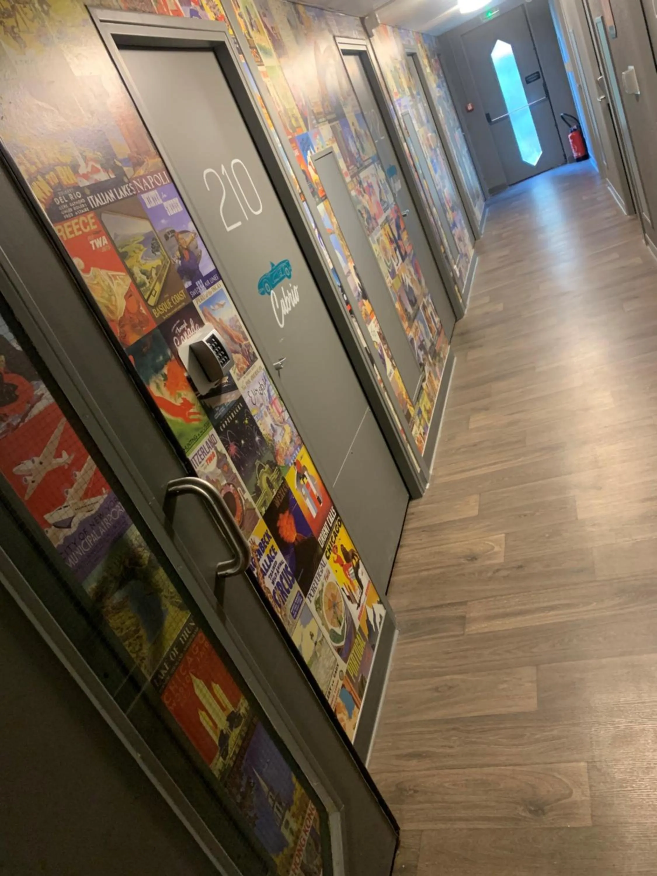 Area and facilities in hotelF1 Saint Witz A1 Hôtel