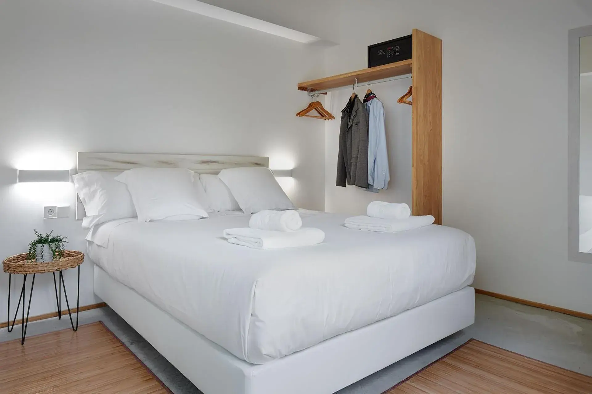 Bed in IRAIPE Estella Rooms Auto Check-in Bed in IRAIPE Estella Rooms Auto Check-in